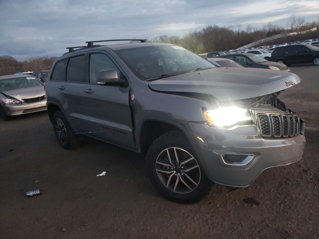 2021 Jeep Grand Cherokee, Tra...
