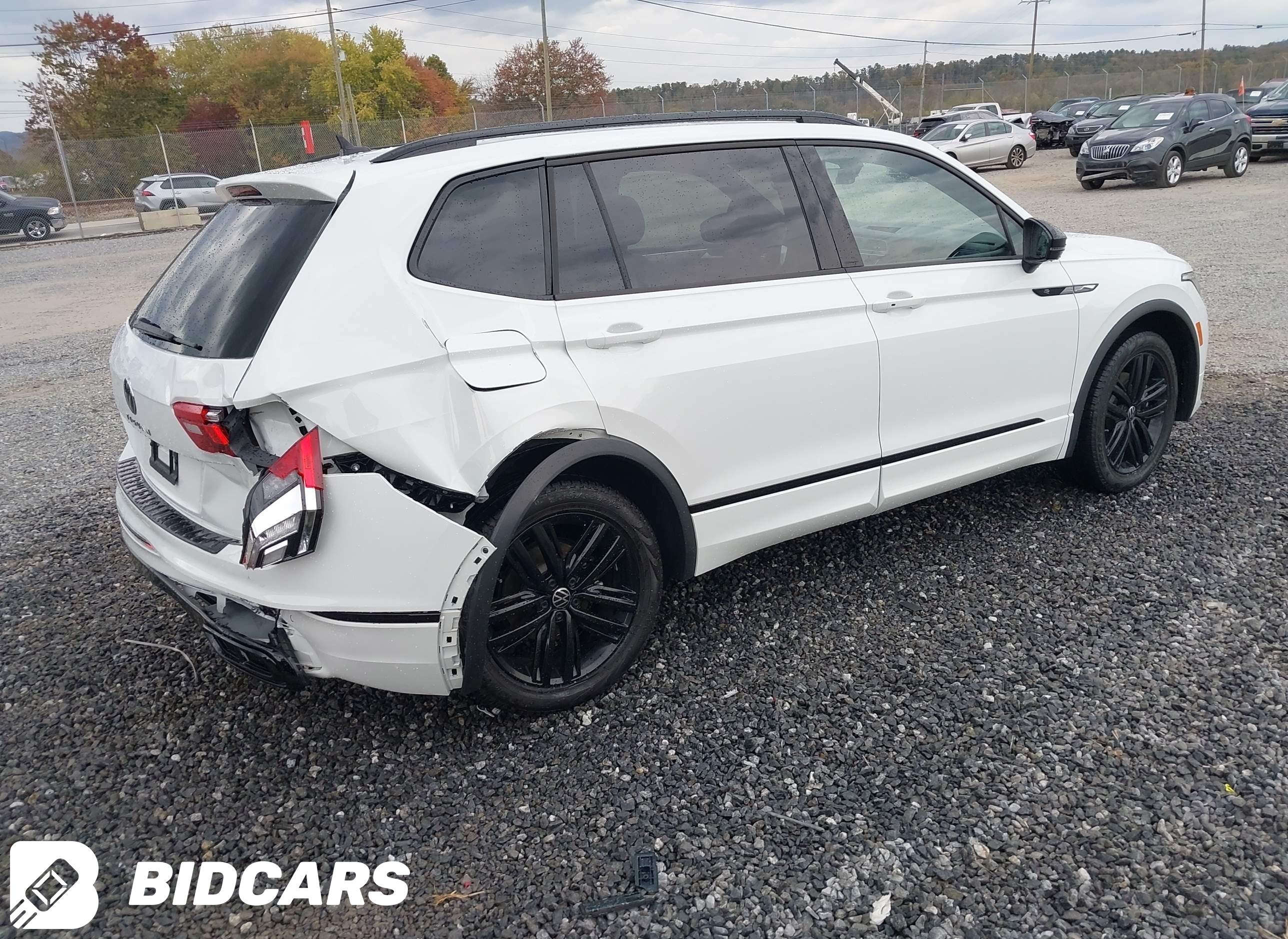 2022 Volkswagen Tiguan, 2.0T...