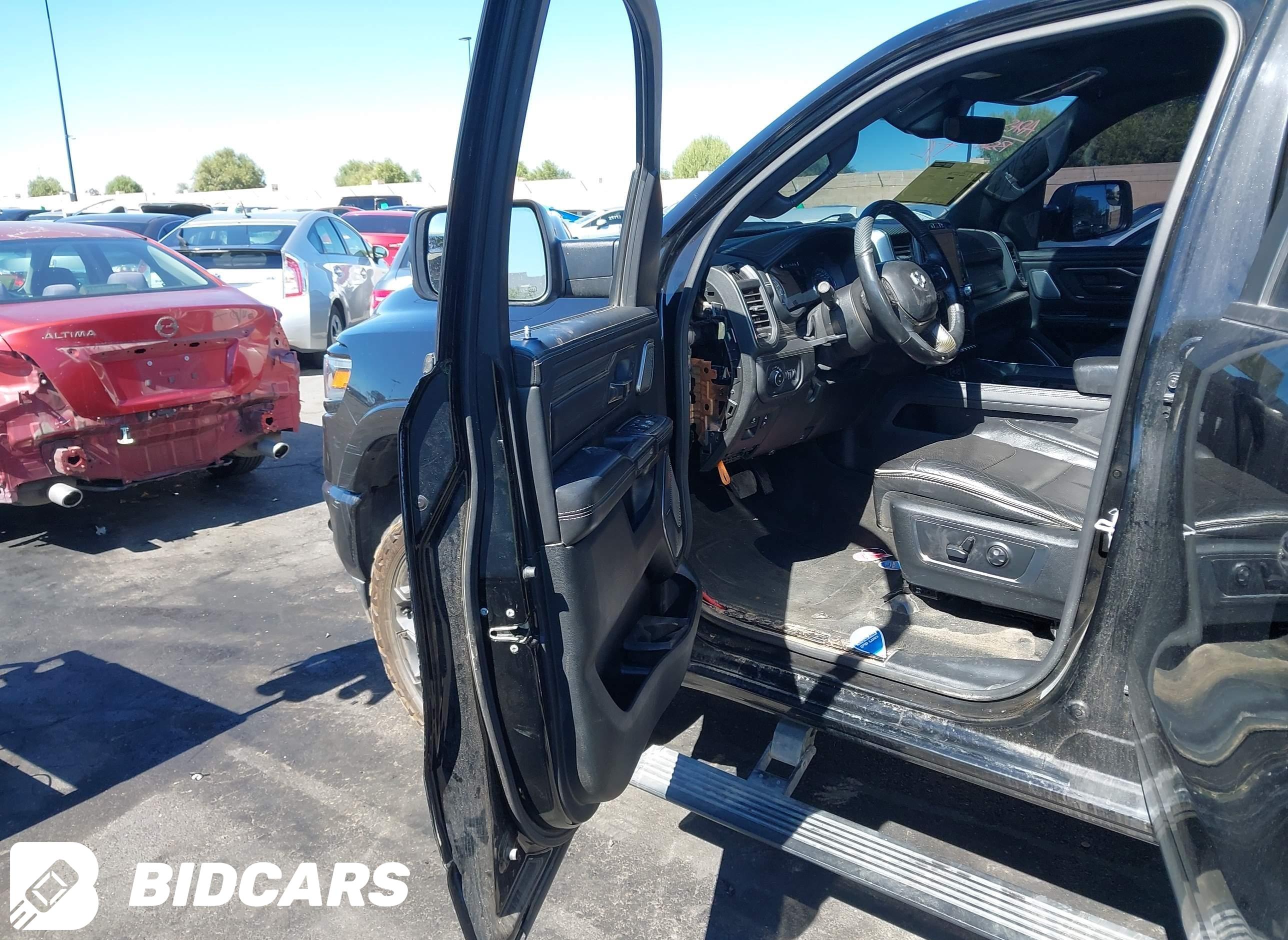 2020 RAM 1500, Limited  4X4 5...