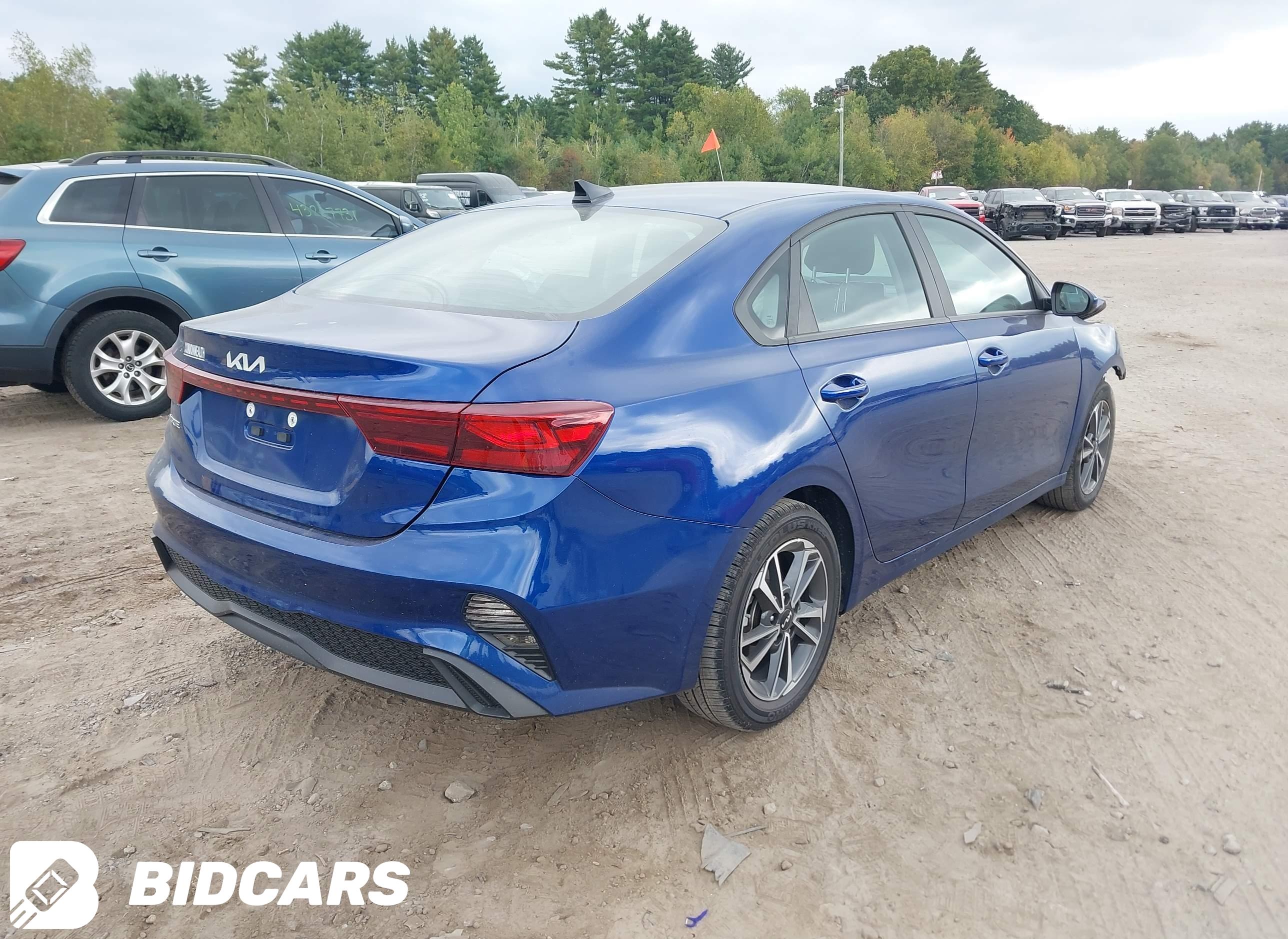 2024 KIA Forte, Lxs