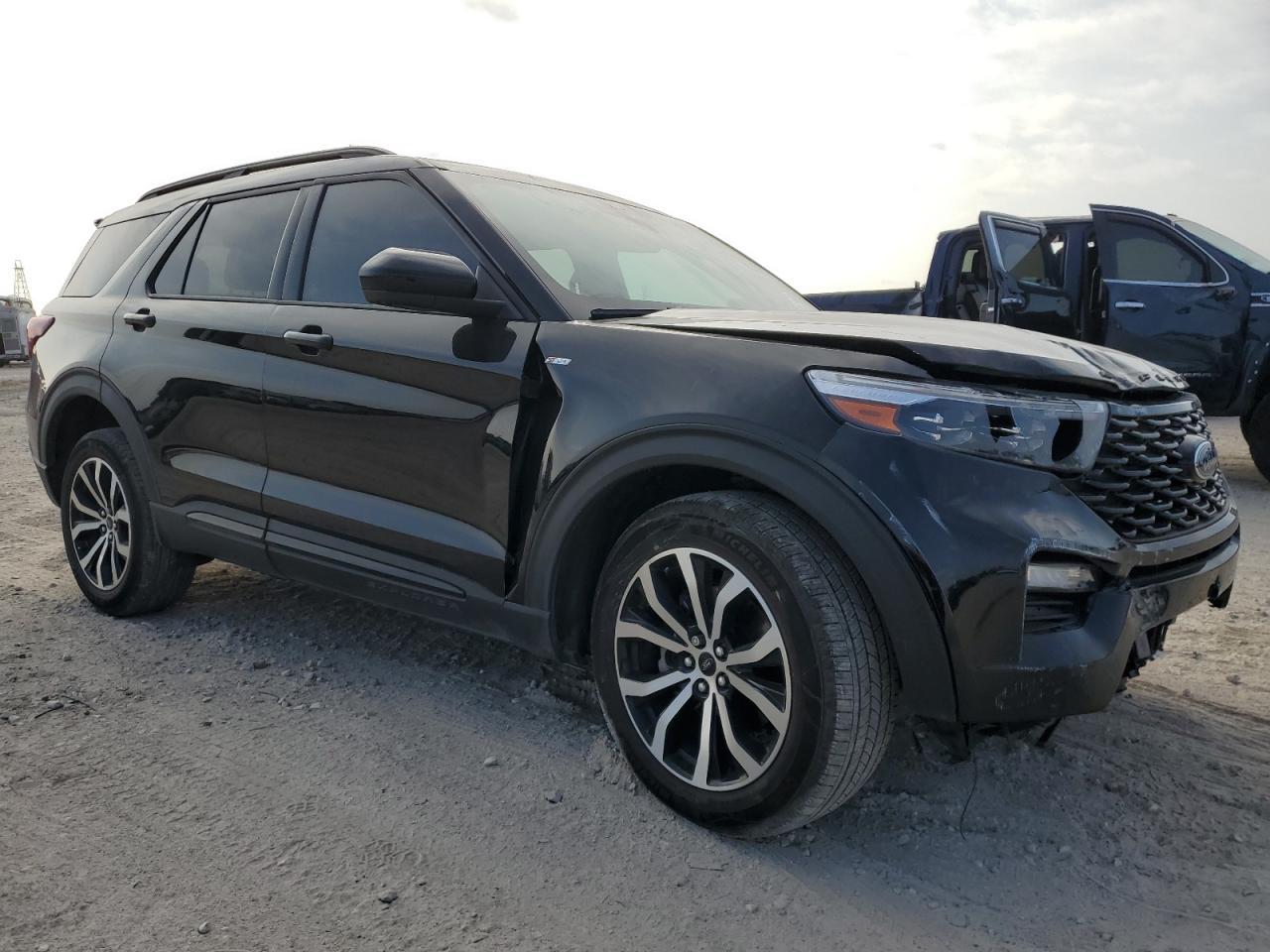 2023 Ford Explorer, St-Line