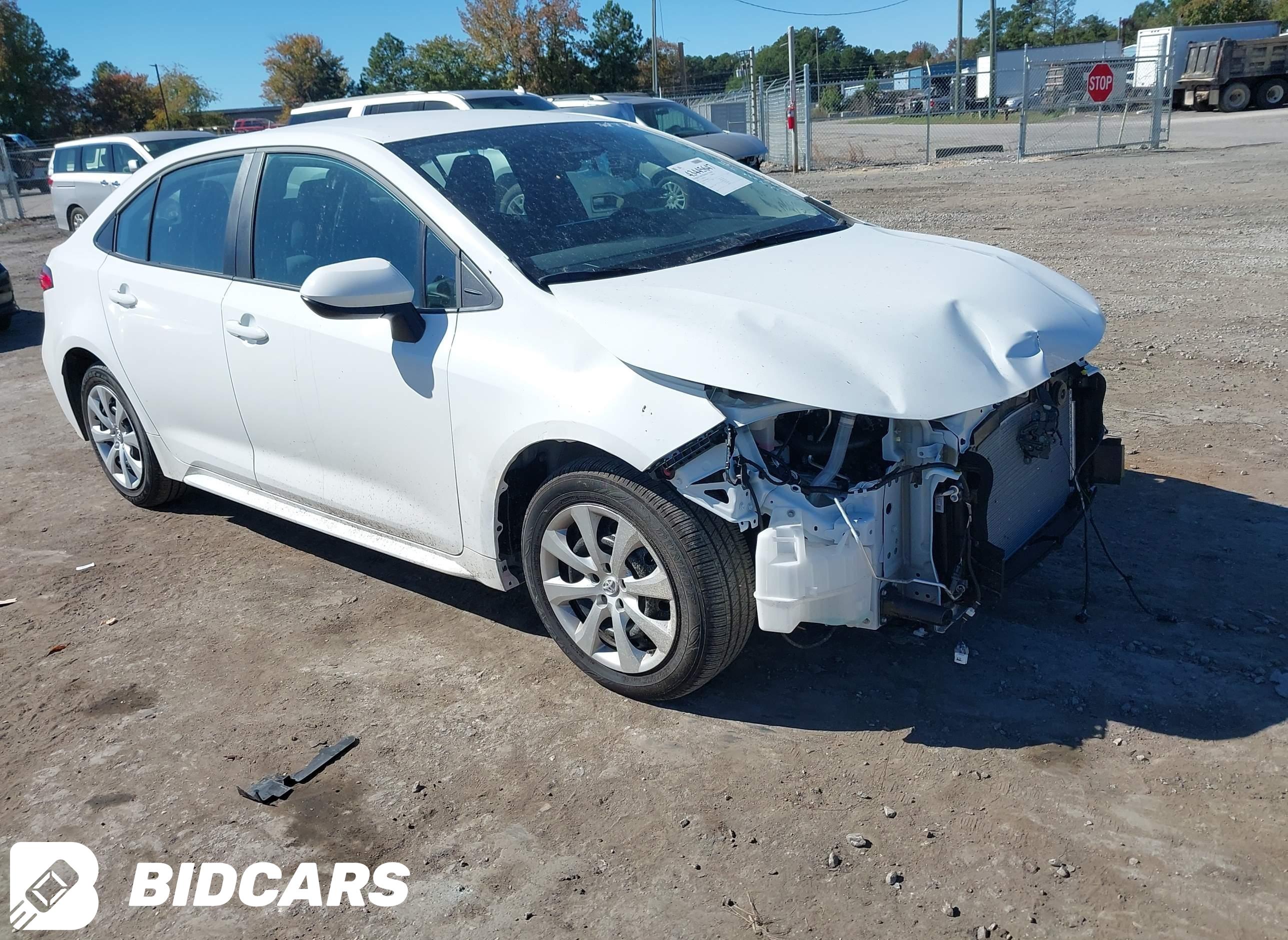 2025 Toyota Corolla, LE