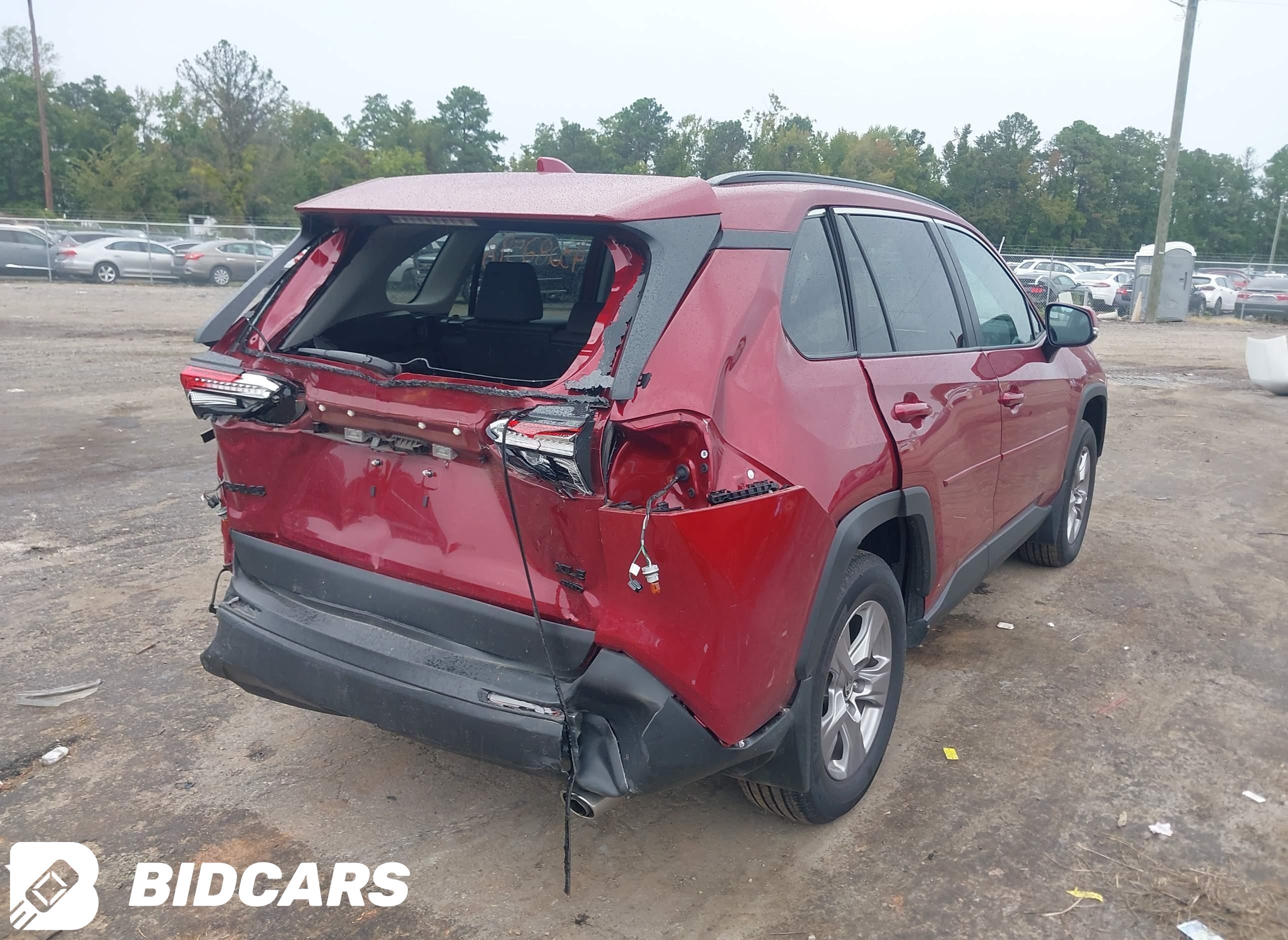 2025 Toyota RAV4, Xle