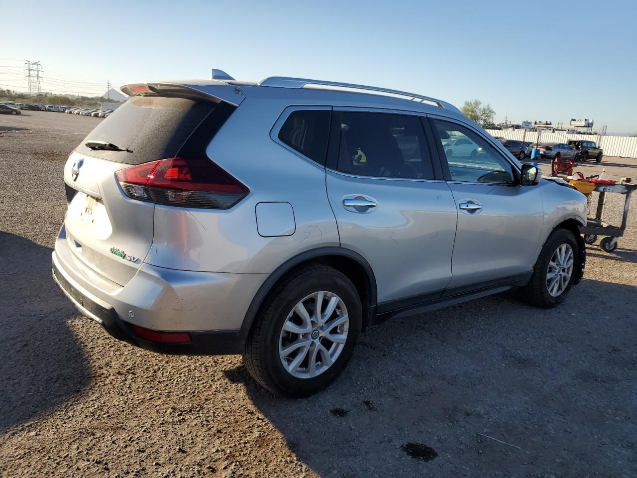2020 Nissan Rogue, S