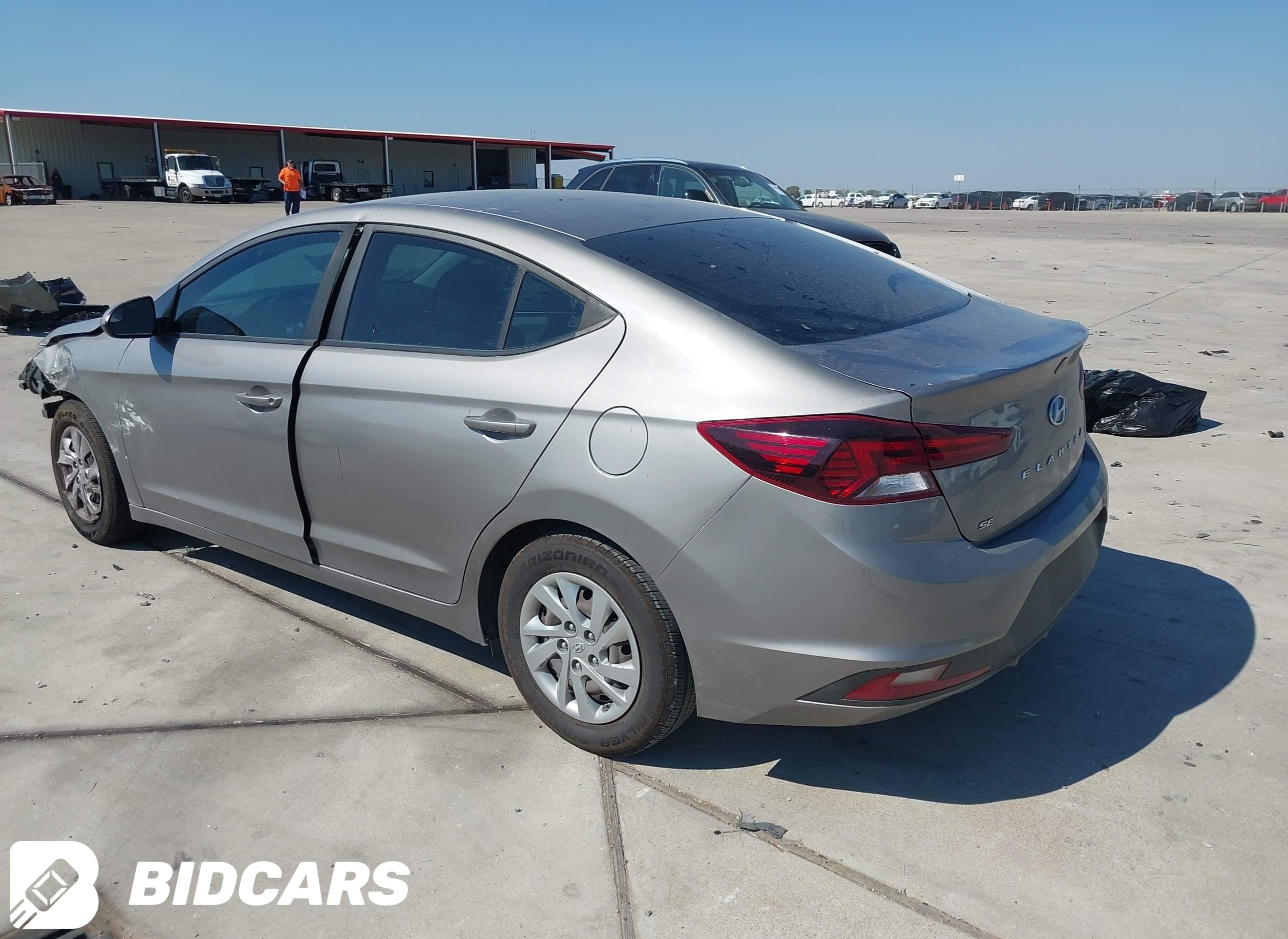 2020 Hyundai Elantra, SE