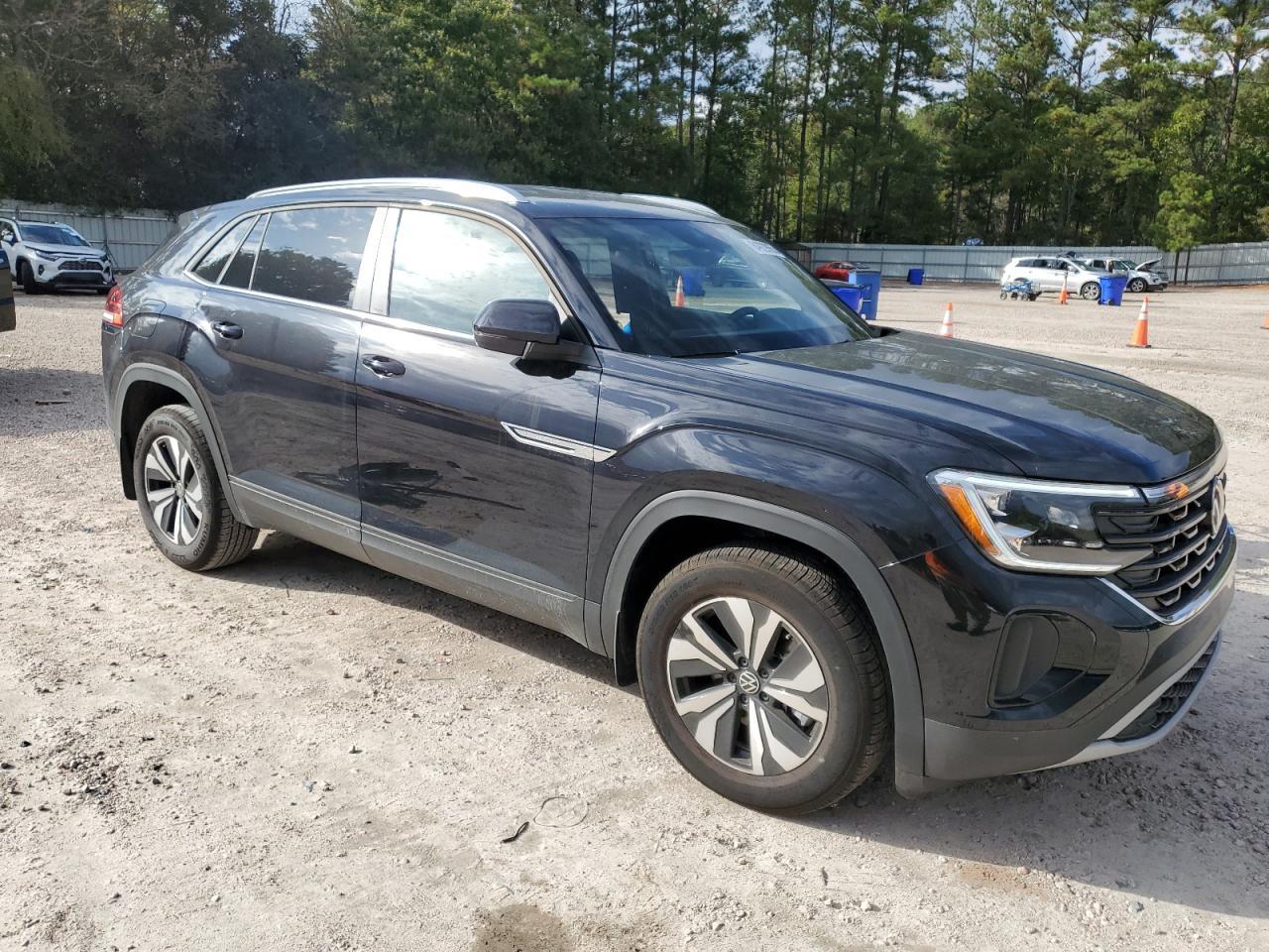 2025 Volkswagen Atlas, SE