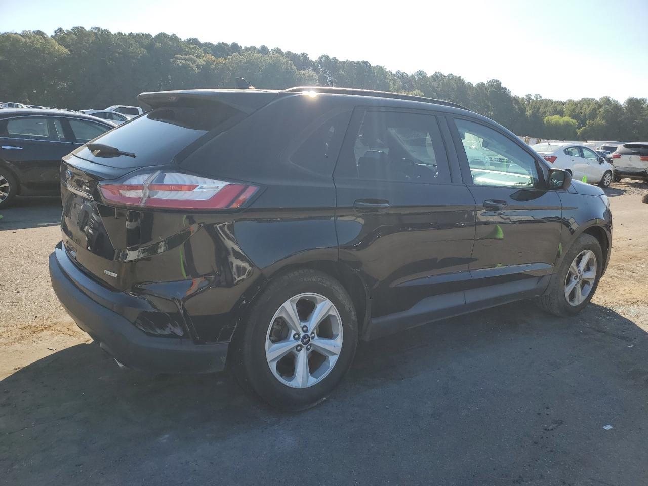 2020 Ford Edge, SE