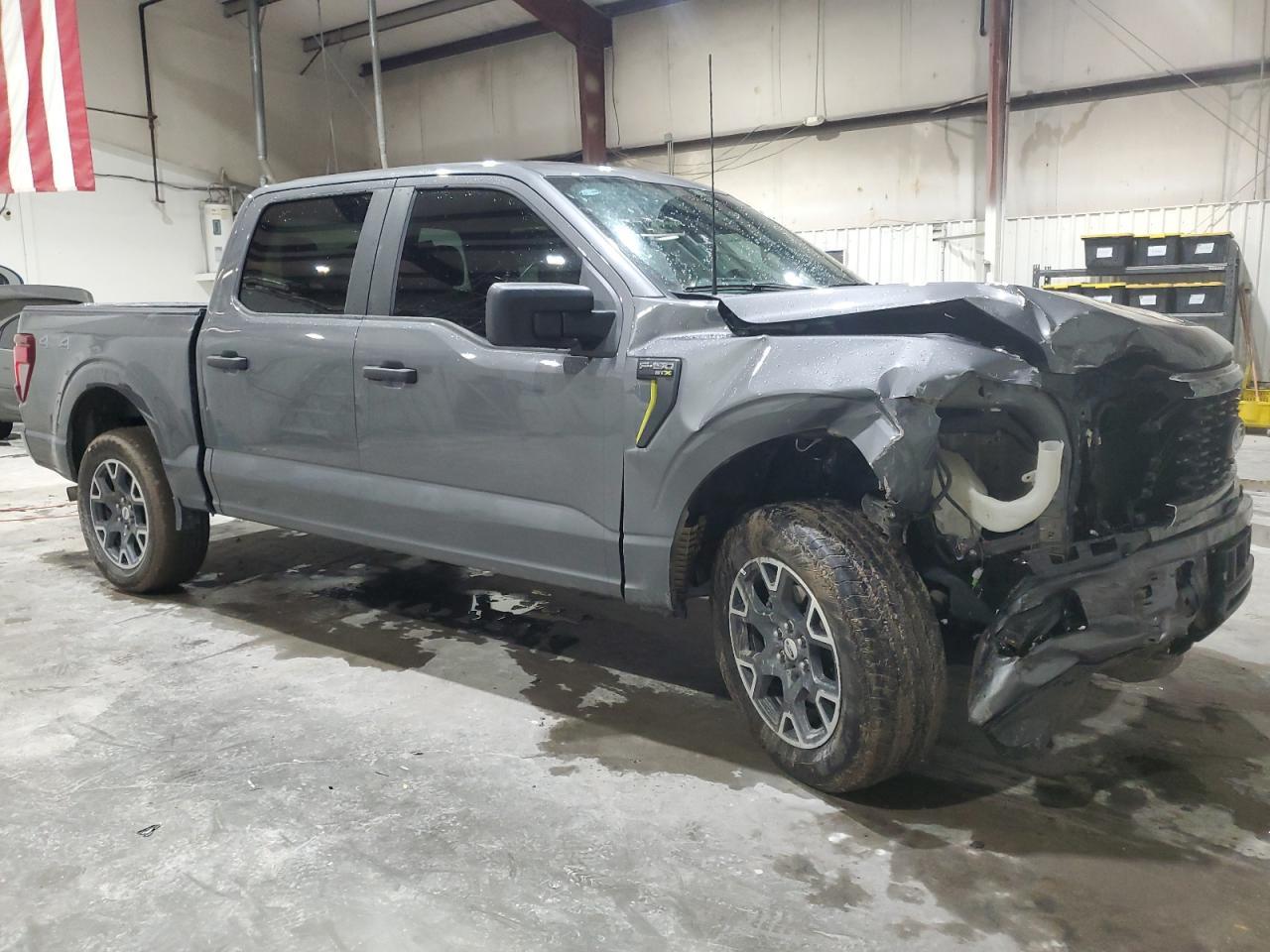 2024 Ford F-150, Stx