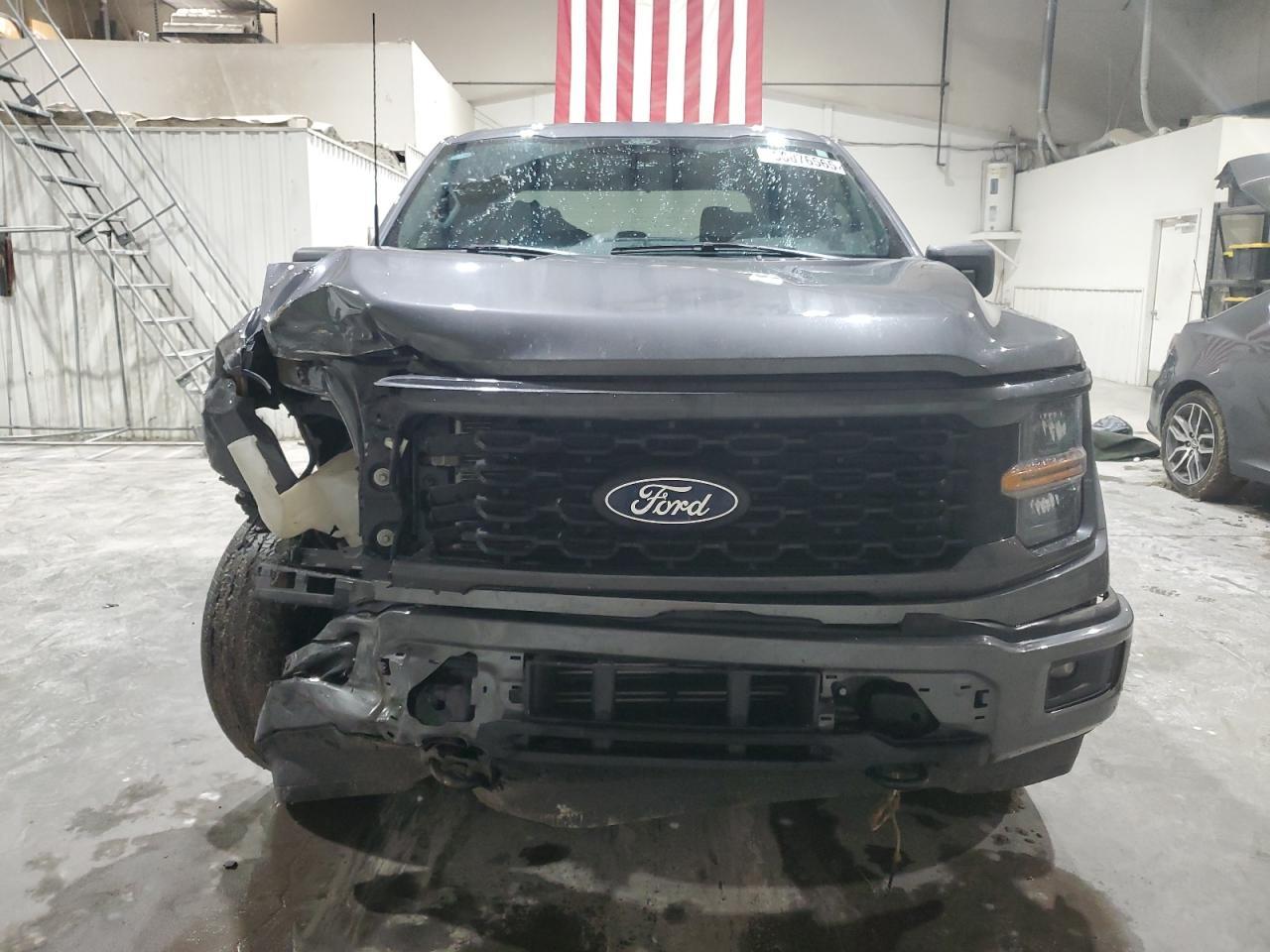 2024 Ford F-150, Stx