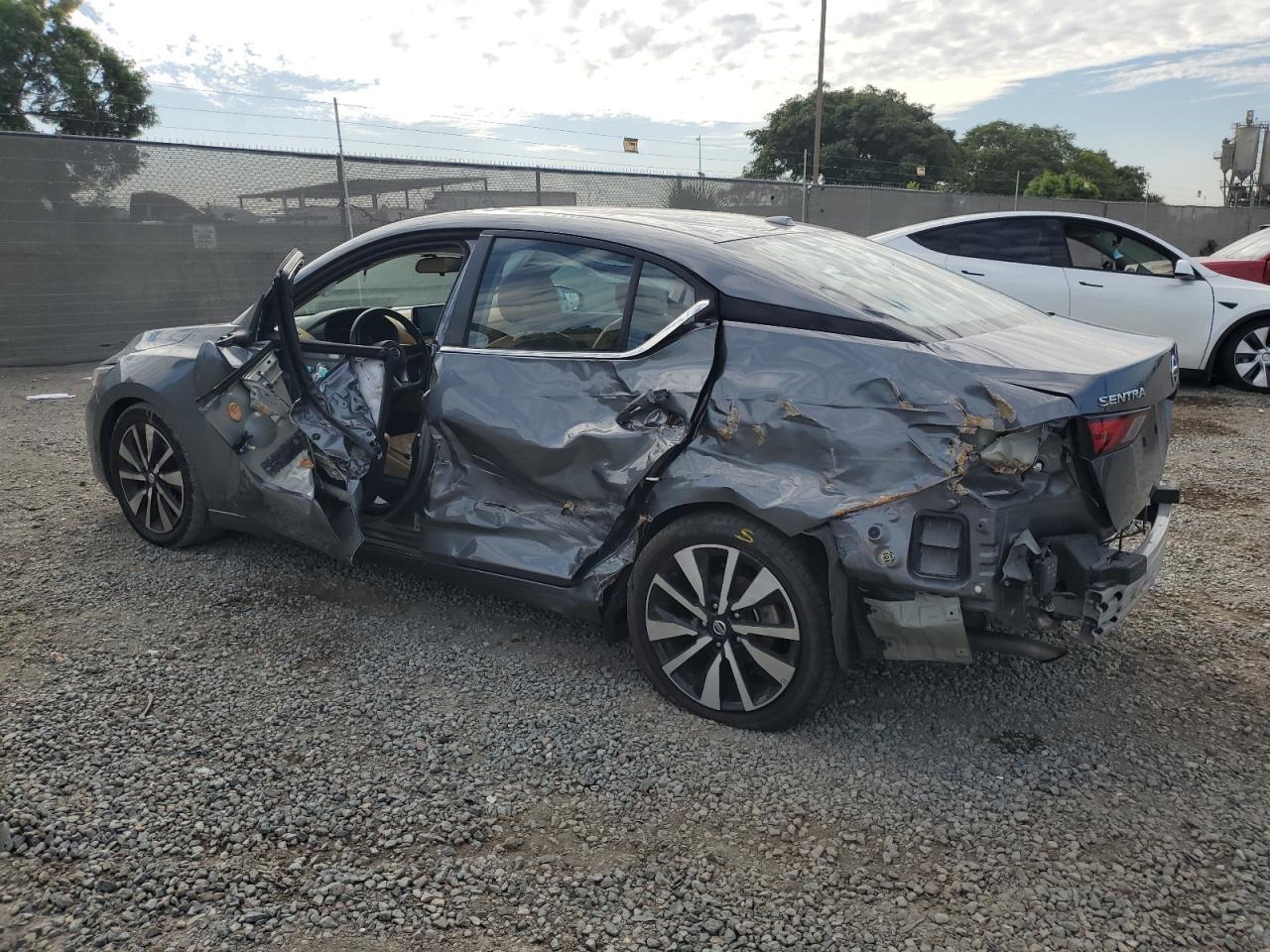 2022 Nissan Sentra, SV