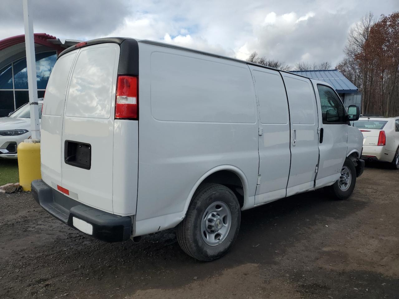 2022 Chevrolet Express