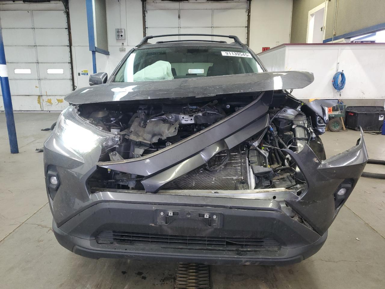 2024 Toyota RAV4, Xle Premium