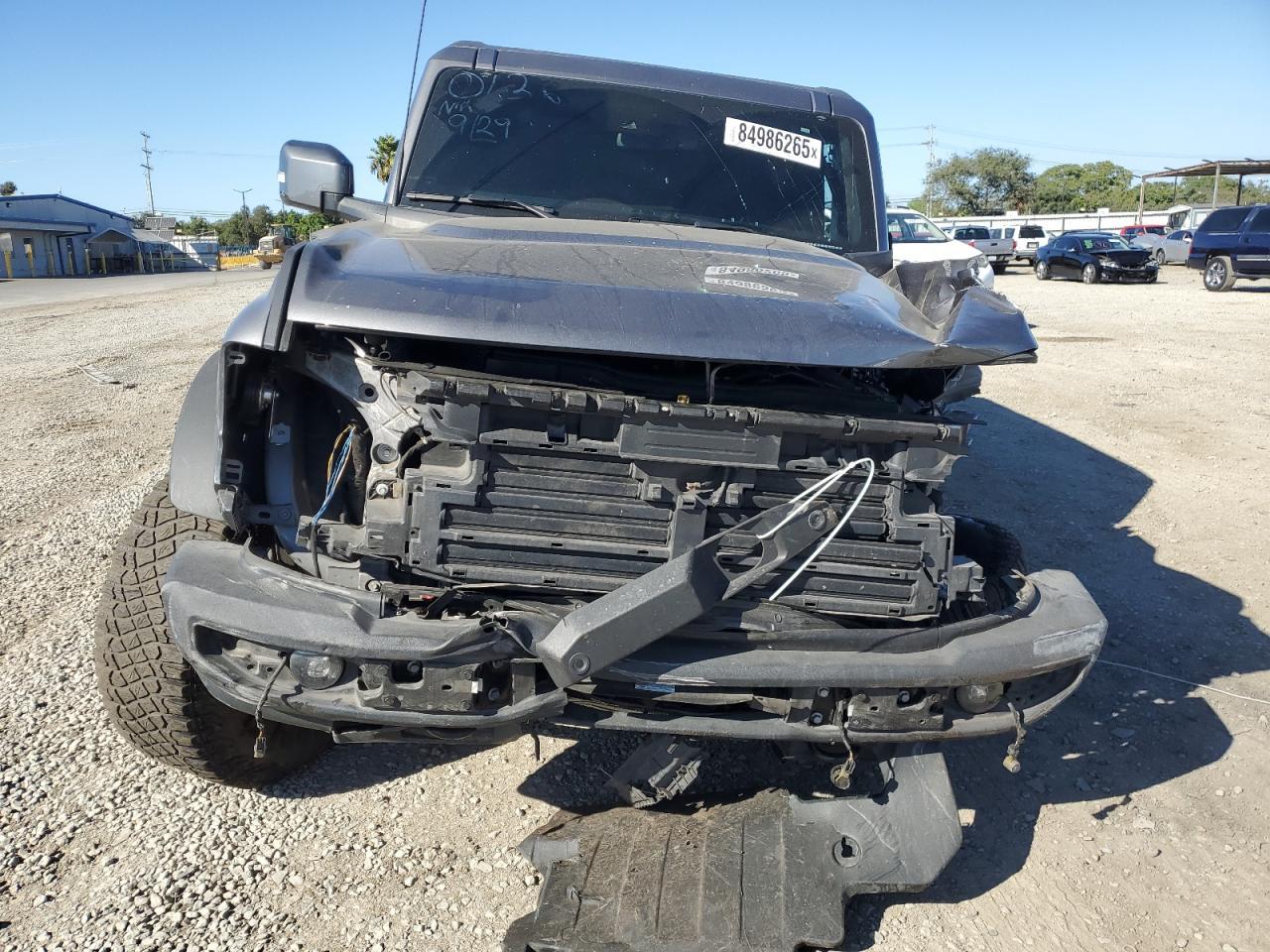 2022 Ford Bronco, Base