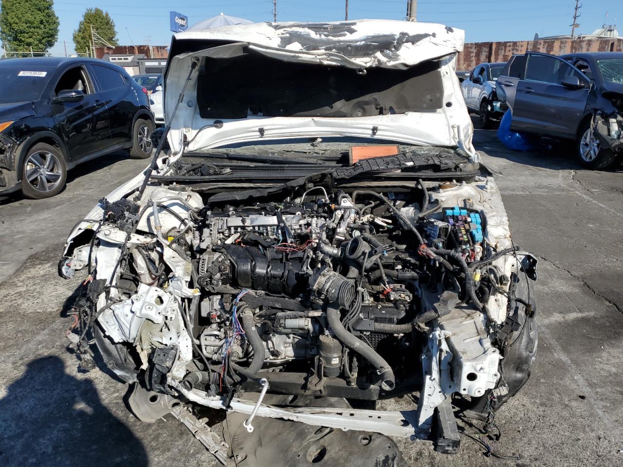 2020 Toyota Camry, SE