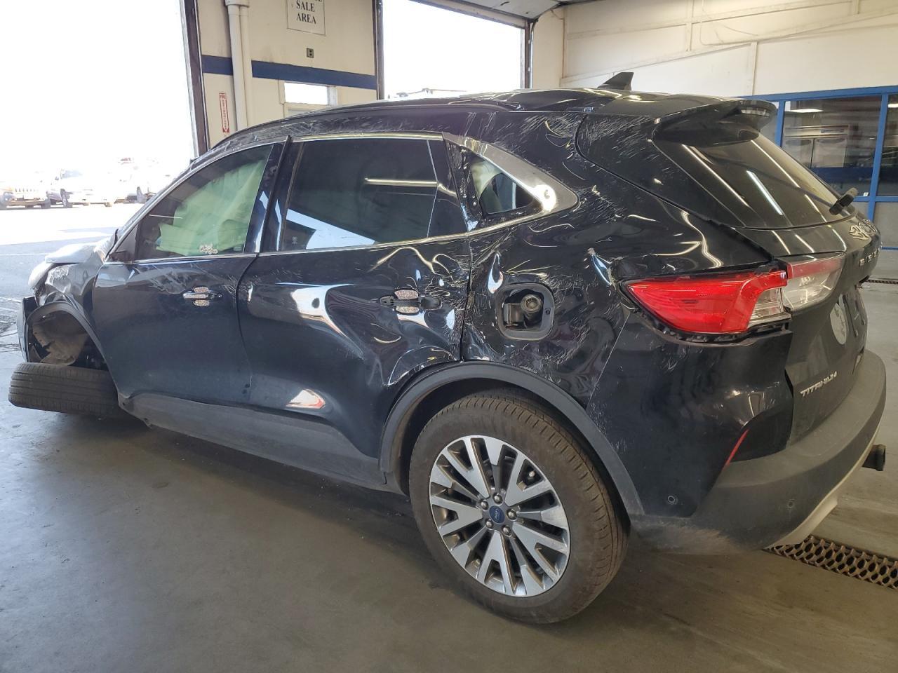 2020 Ford Escape, Titanium