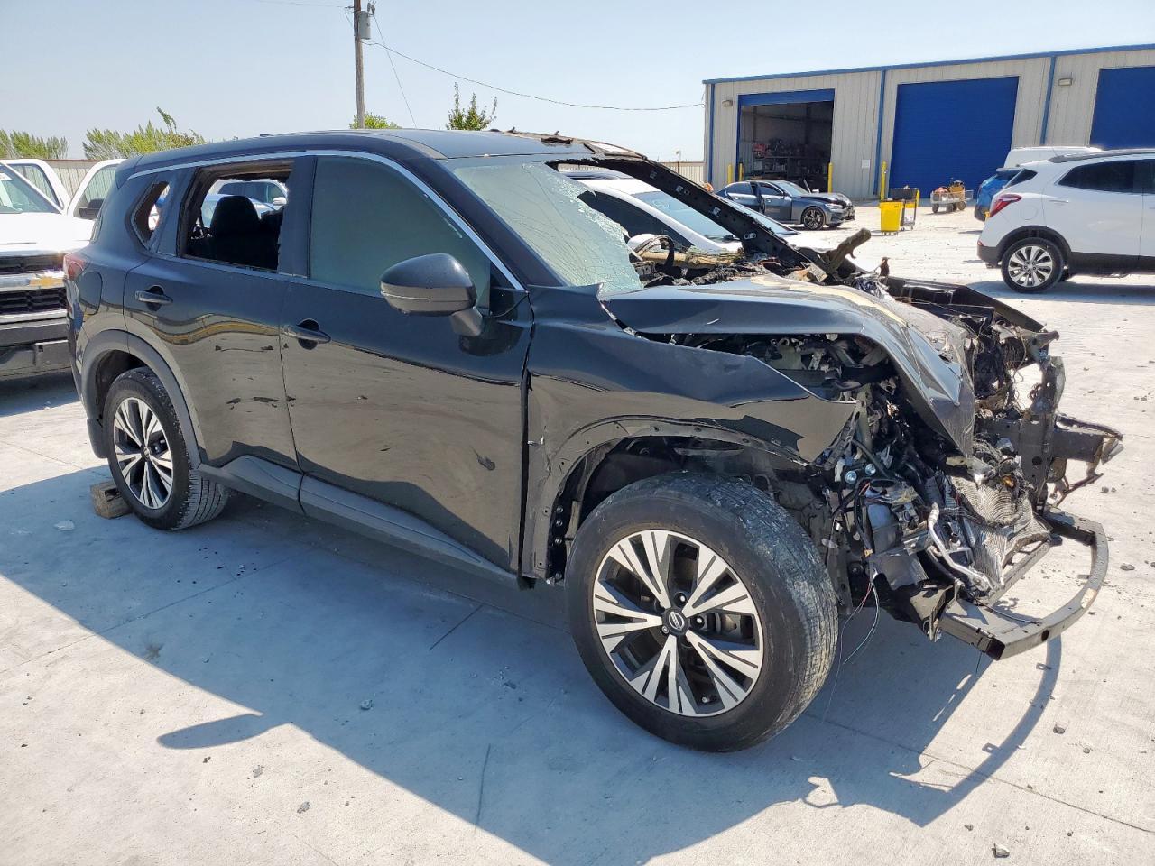 2021 Nissan Rogue, SV