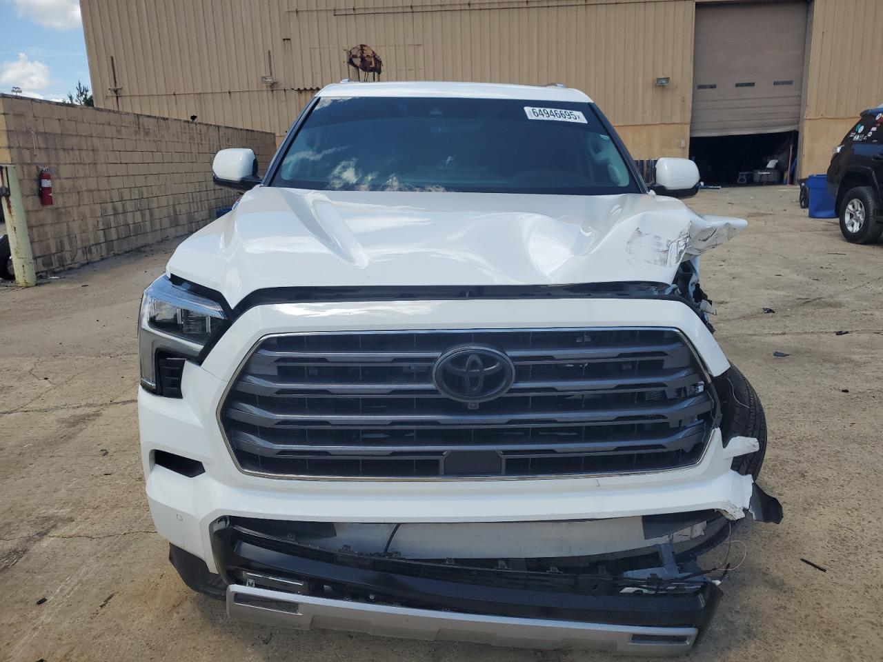 2024 Toyota Sequoia, SR5