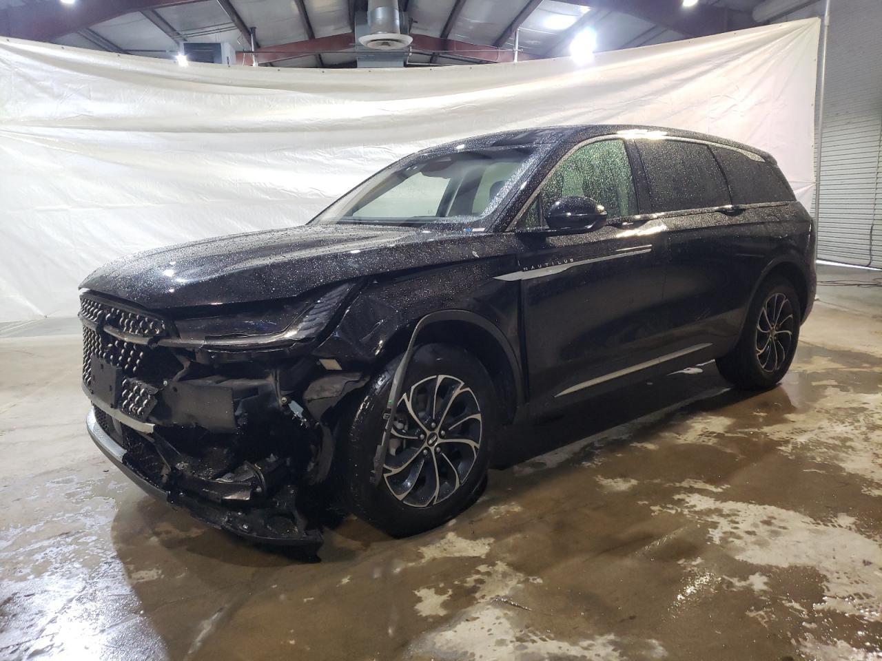 2024 Lincoln Nautilus, Premiere