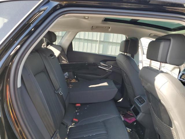 AUDI E- TRON  , 2021