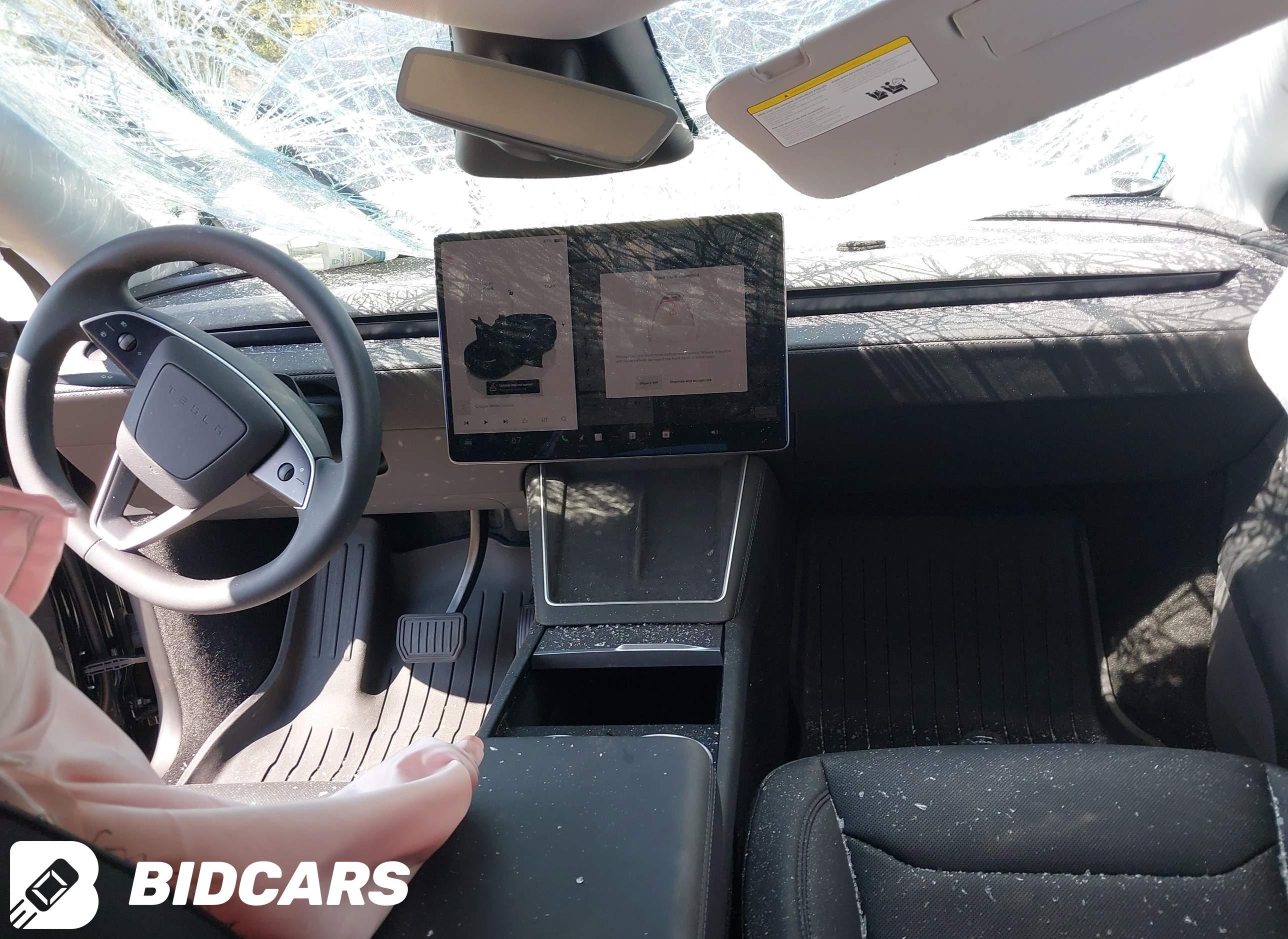 2026 Tesla Model Y, Long Rang...