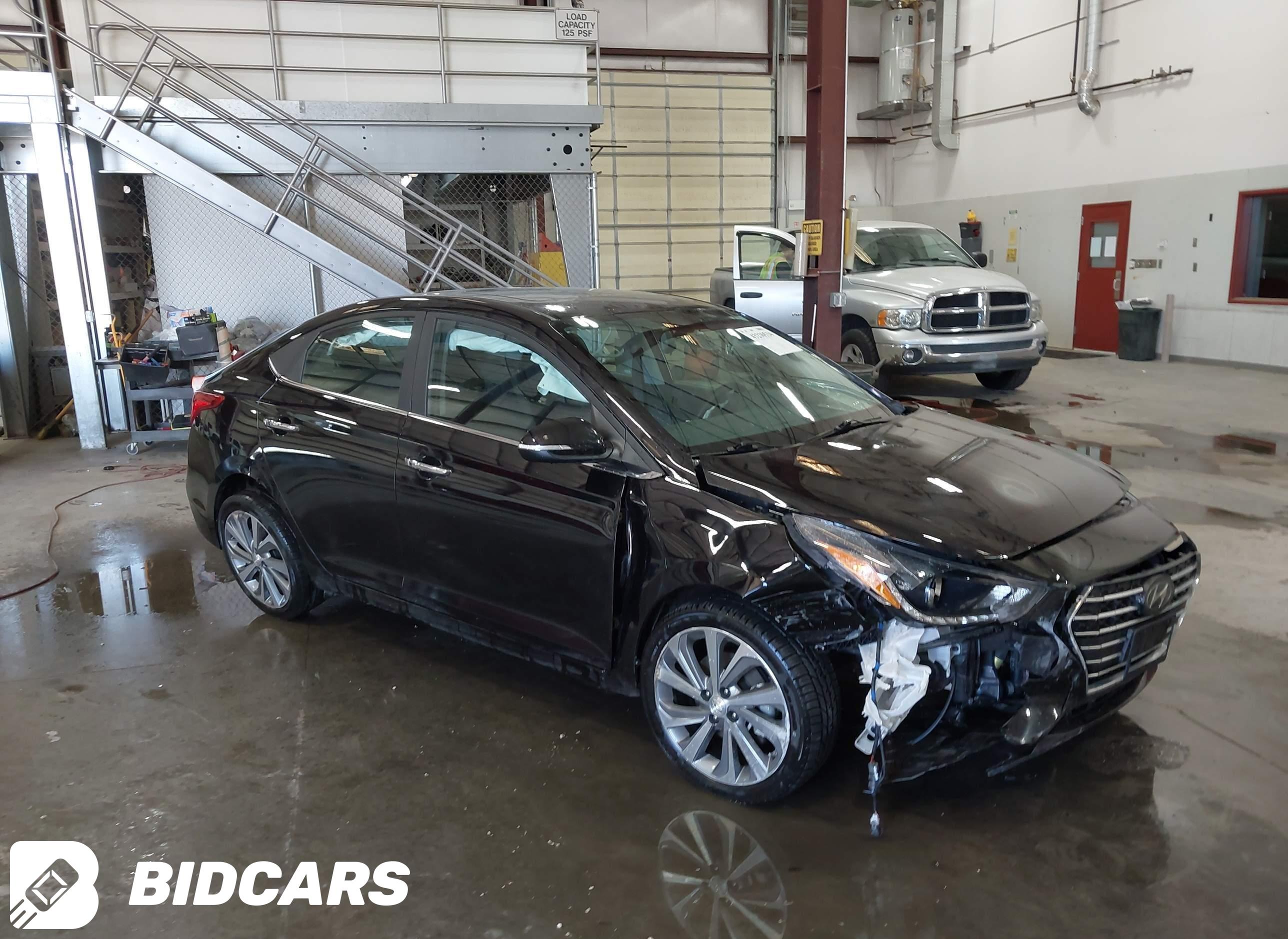 2022 Hyundai Accent, Limited