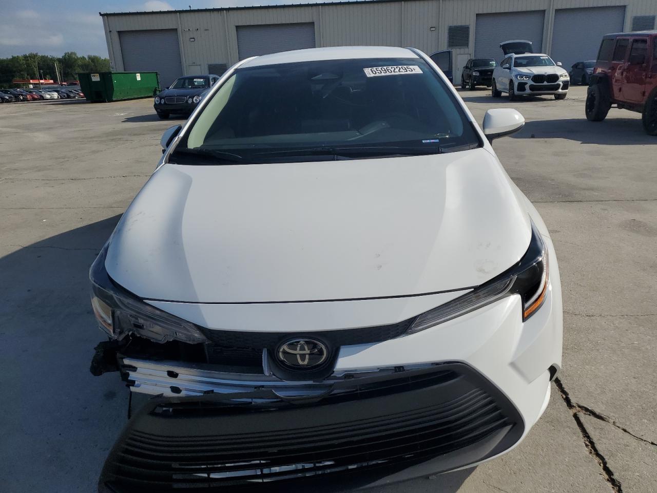 2025 Toyota Corolla, LE