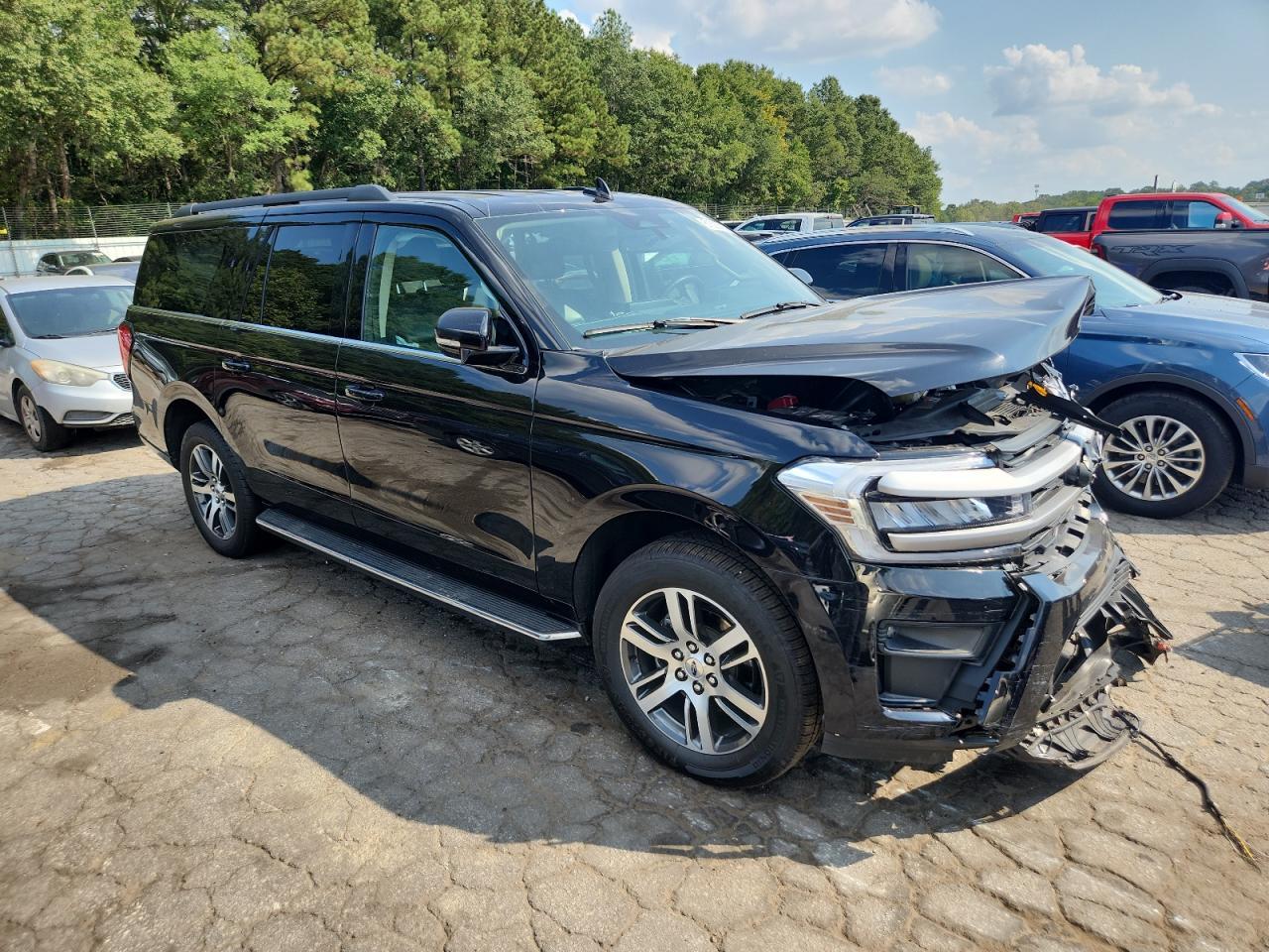 2022 Ford Expedition, Max Xlt