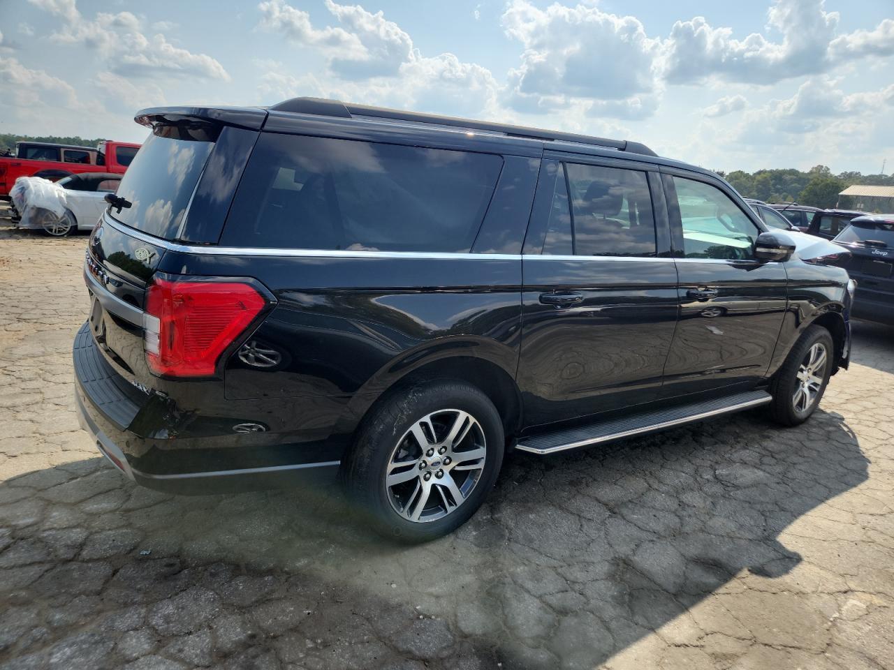 2022 Ford Expedition, Max Xlt