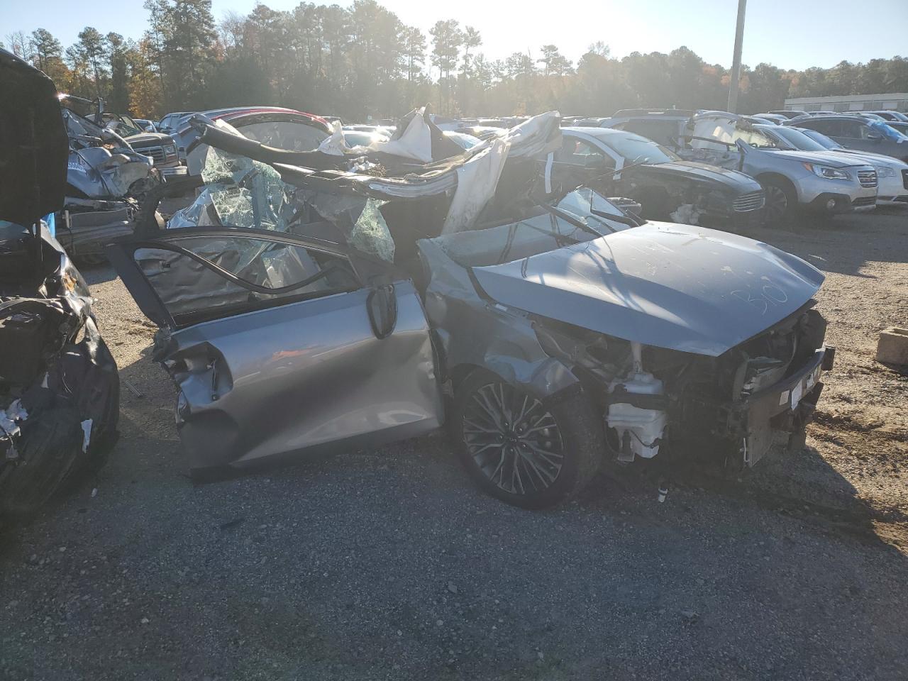 2023 KIA Forte, Gt Line