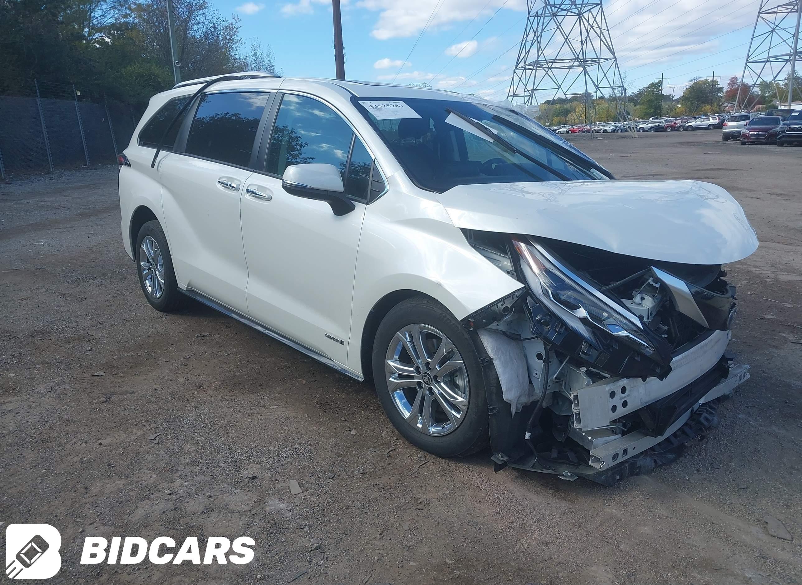 2021 Toyota Sienna, Platinum