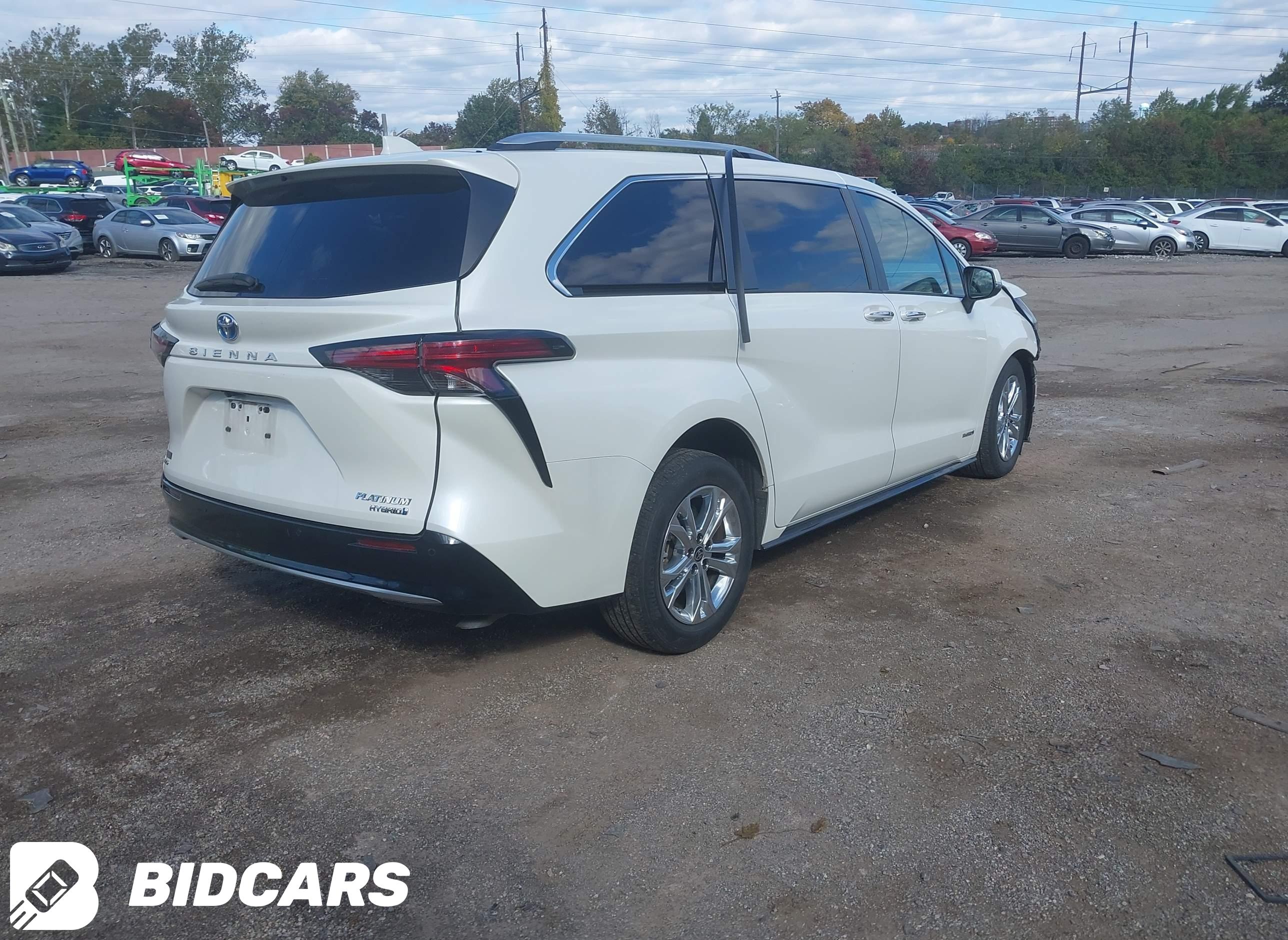 2021 Toyota Sienna, Platinum