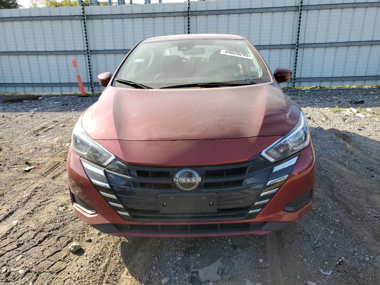 2024 Nissan Versa, SV