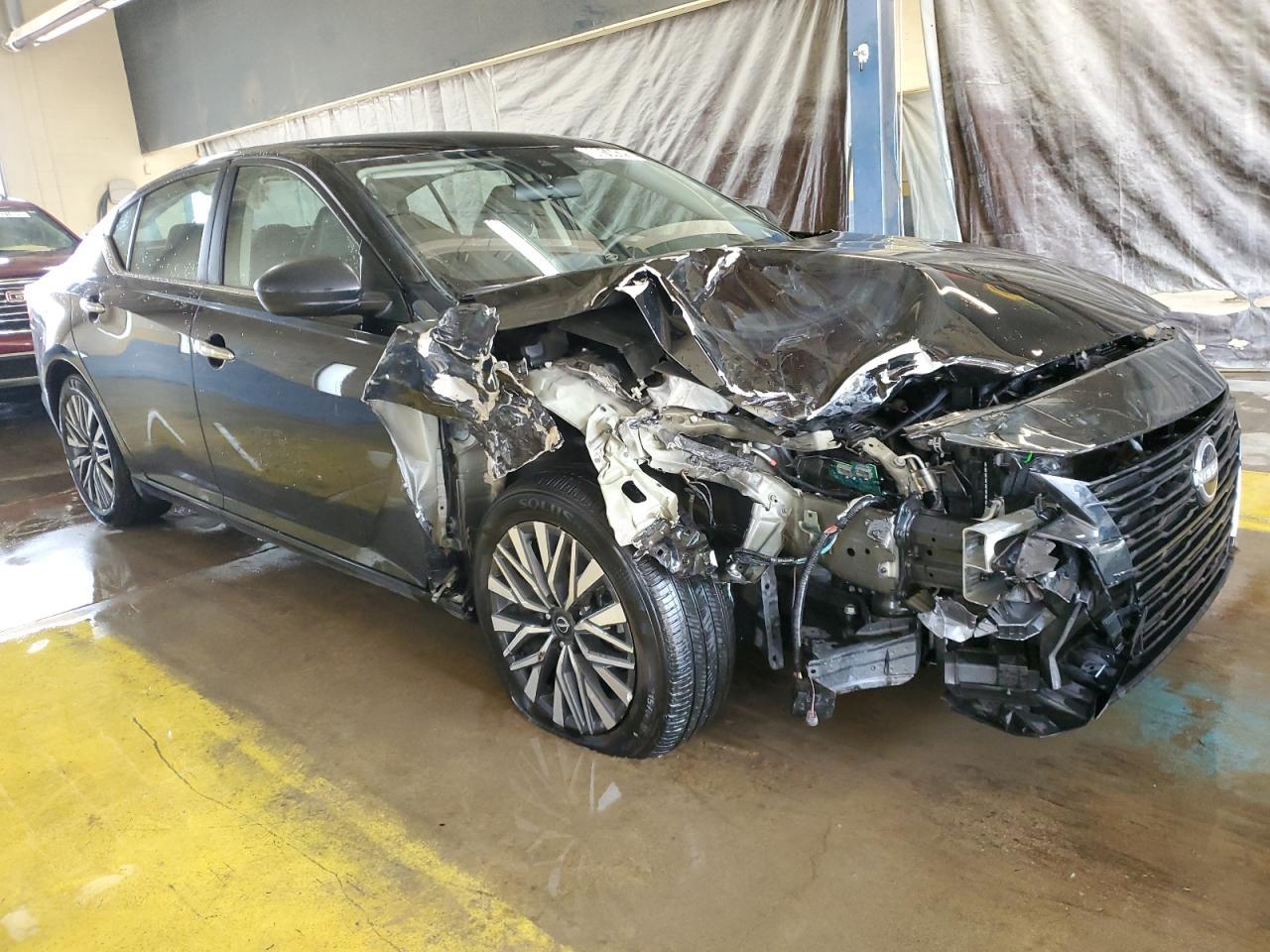 2025 Nissan Altima, SV