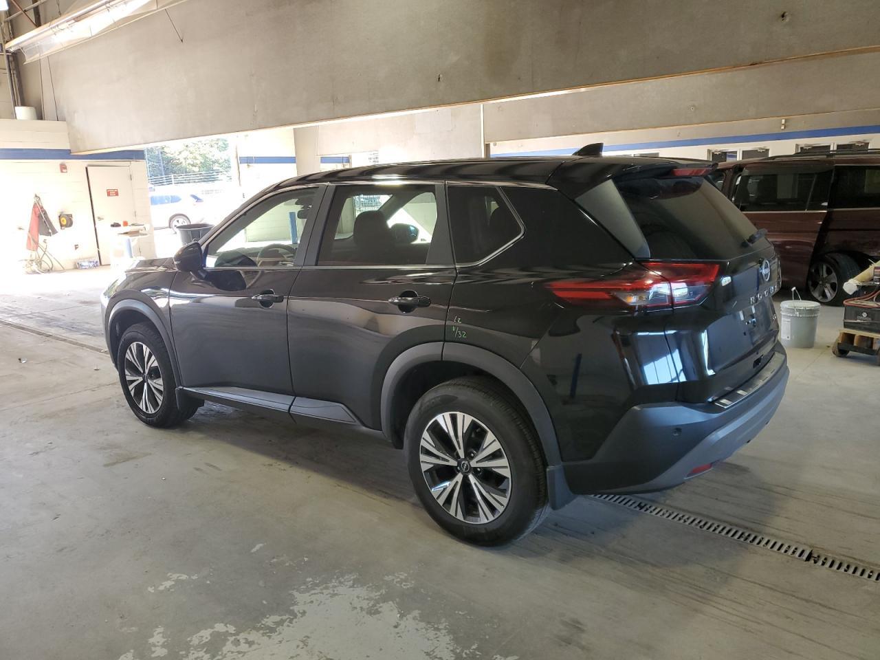 2023 Nissan Rogue, SV