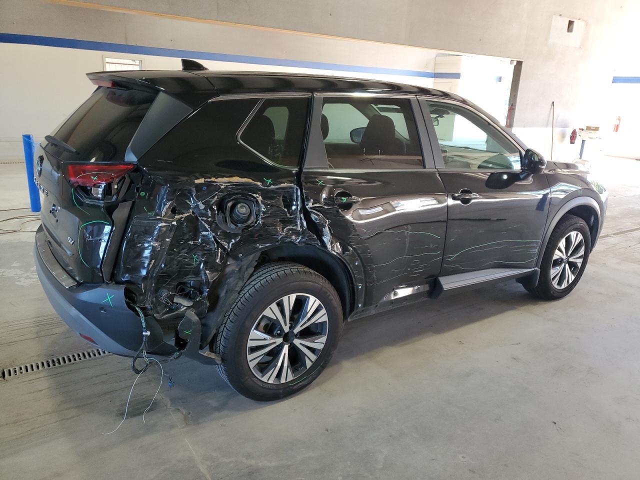 2023 Nissan Rogue, SV