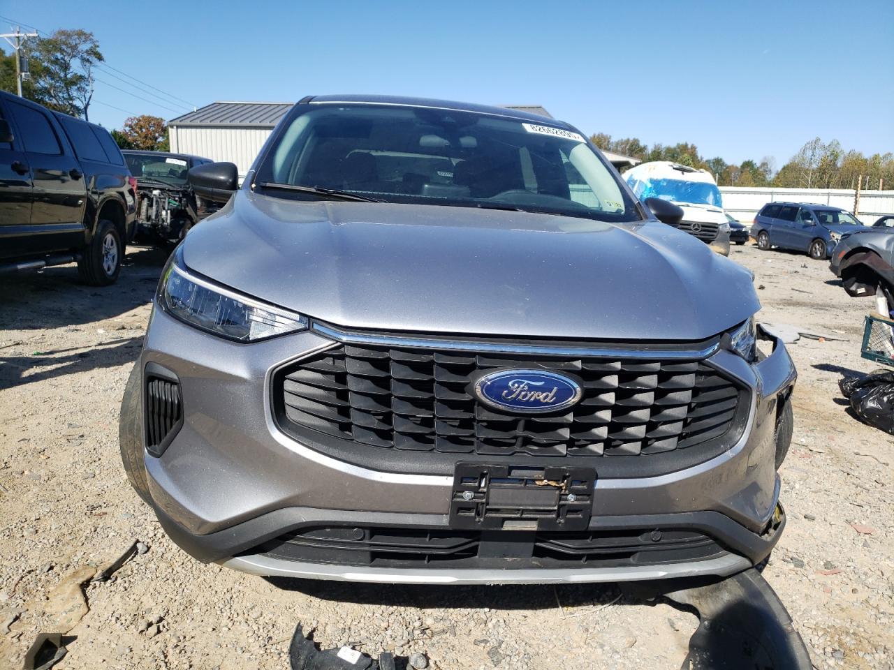 2023 Ford Escape, Active