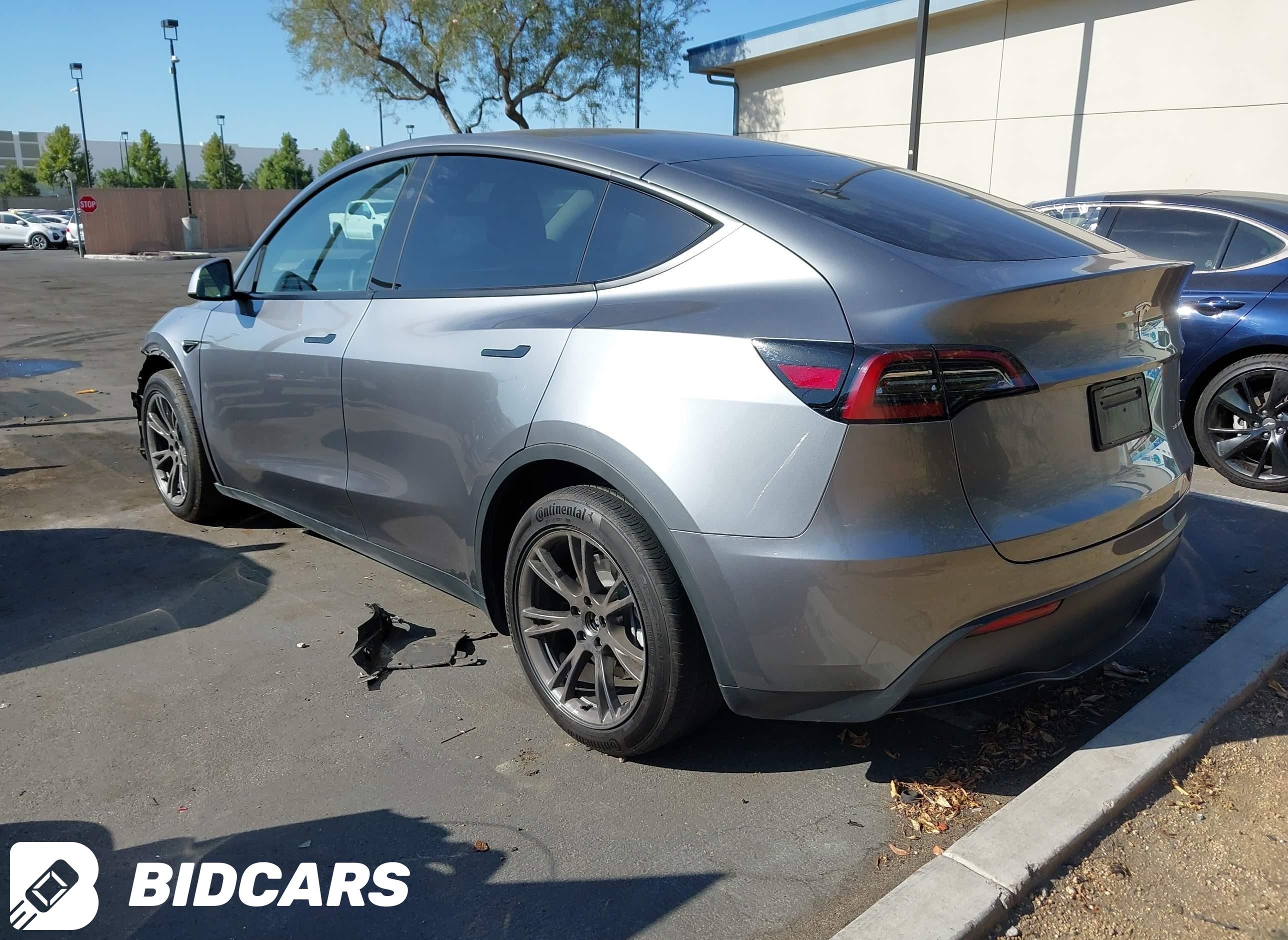 2024 Tesla Model Y, Long Rang...