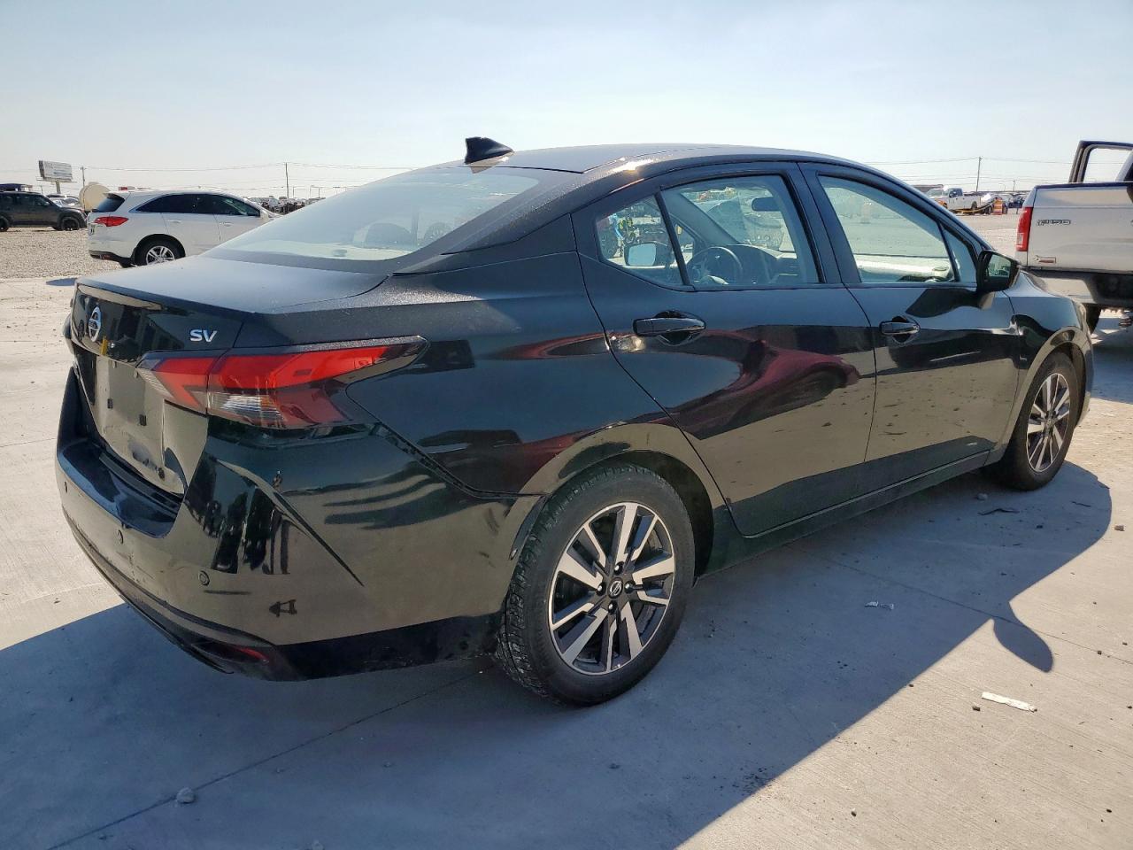 2020 Nissan Versa, SV