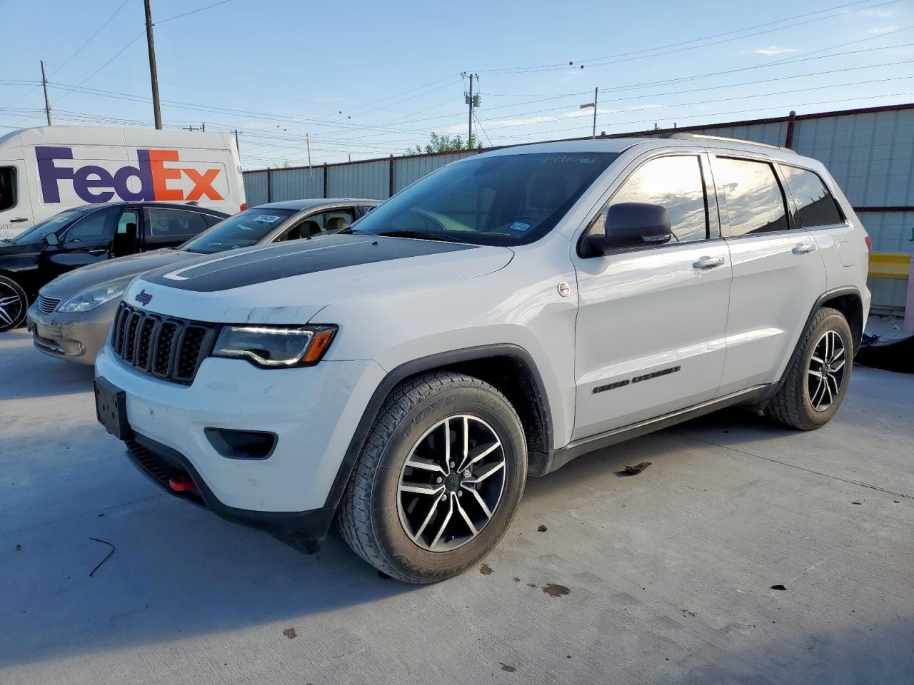 2020 Jeep Grand Cherokee, Tra...