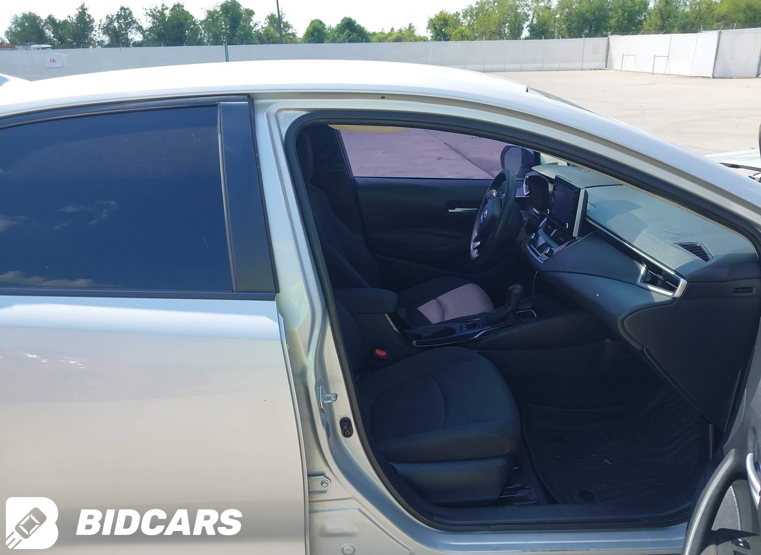 2020 Toyota Corolla, LE