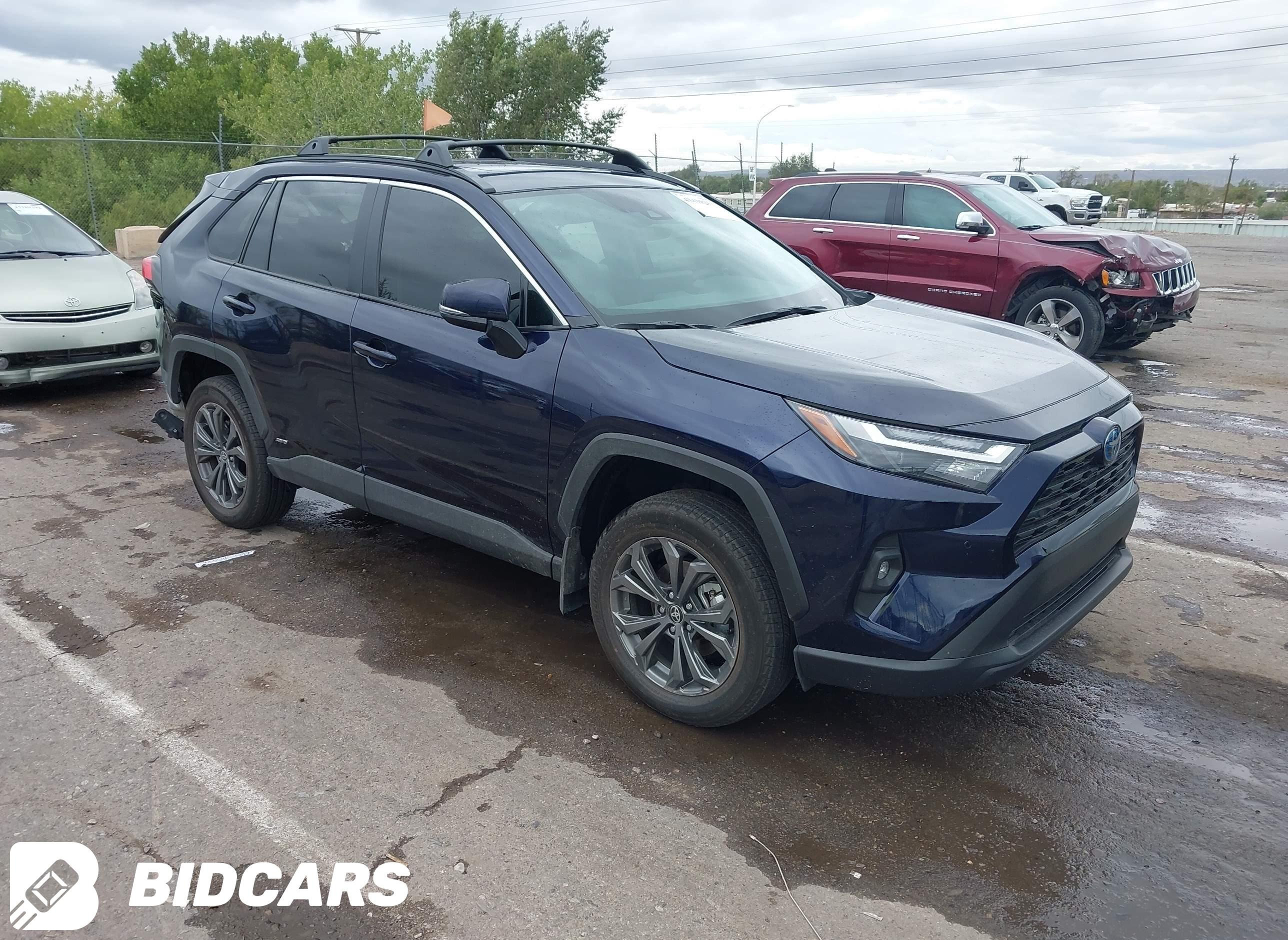 2024 Toyota RAV4, Hybrid Xle...