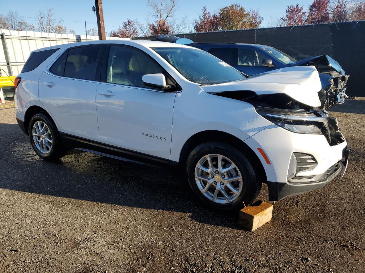 2024 Chevrolet Equinox, LT