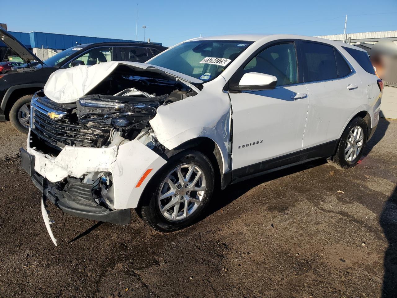 2024 Chevrolet Equinox, LT