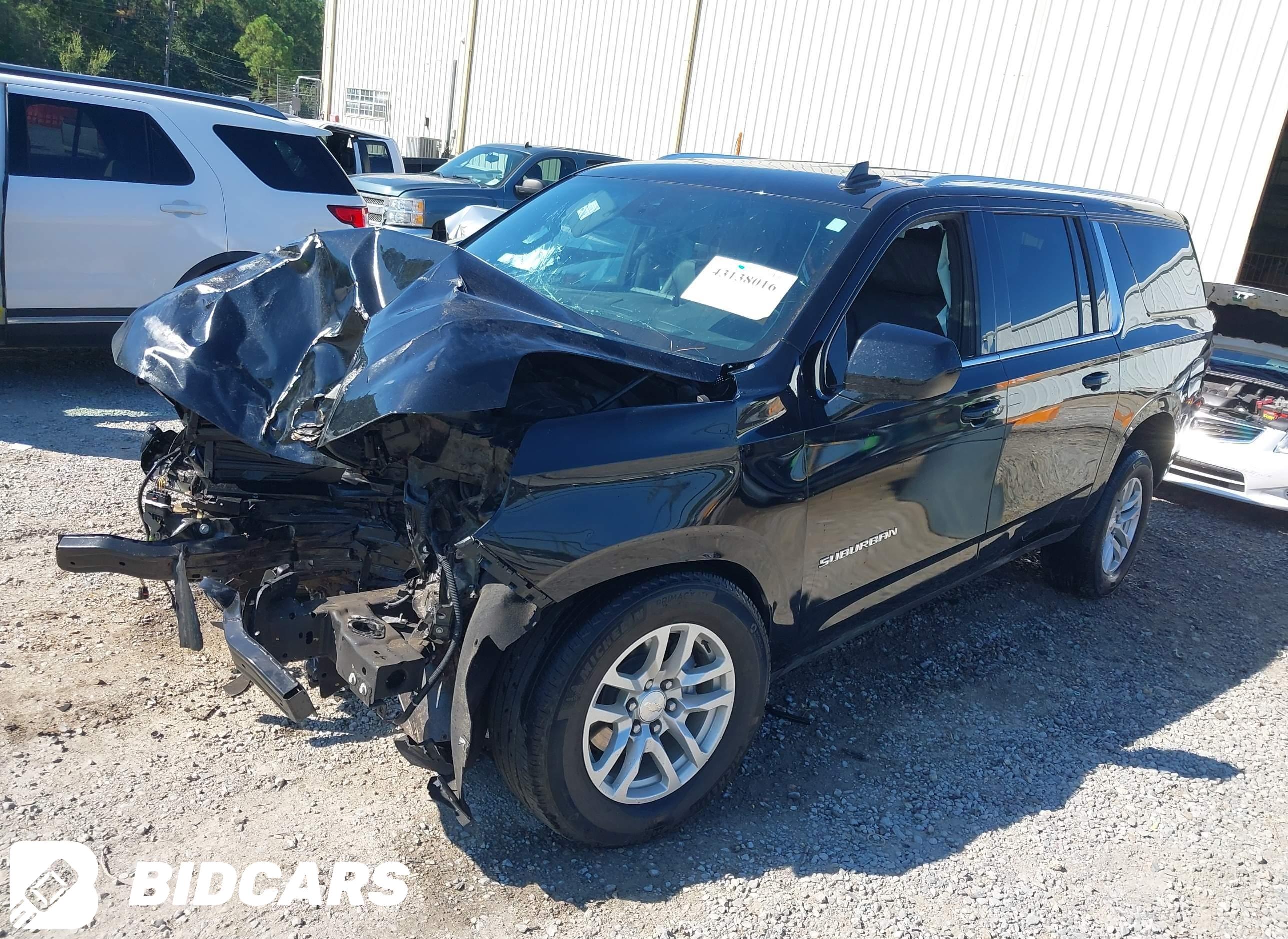2023 Chevrolet Suburban, 2Wd Lt