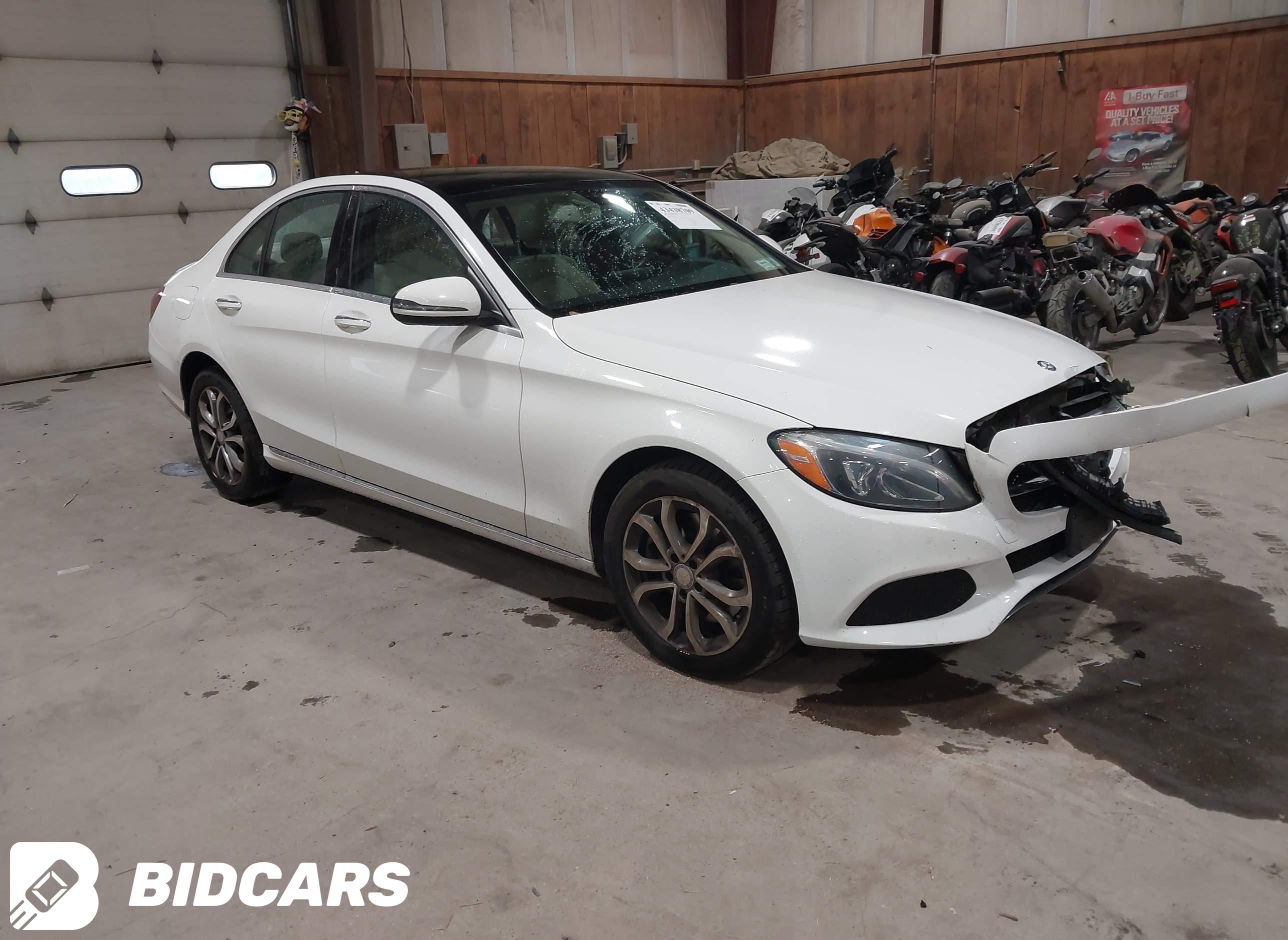 2016 Mercedes-Benz C 300, 4Matic