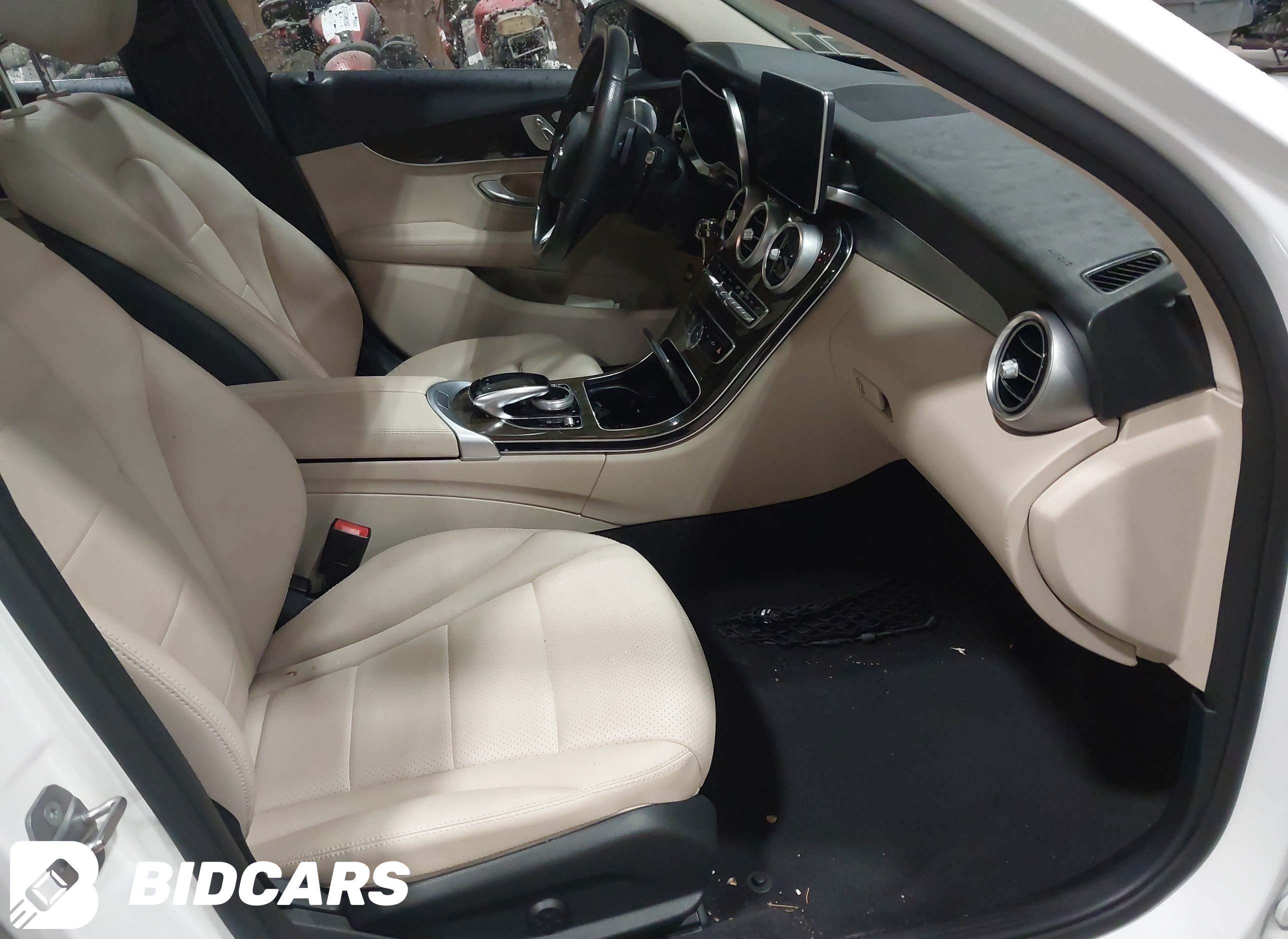 2016 Mercedes-Benz C 300, 4Matic