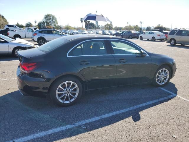  MERCEDES-BENZ A 220