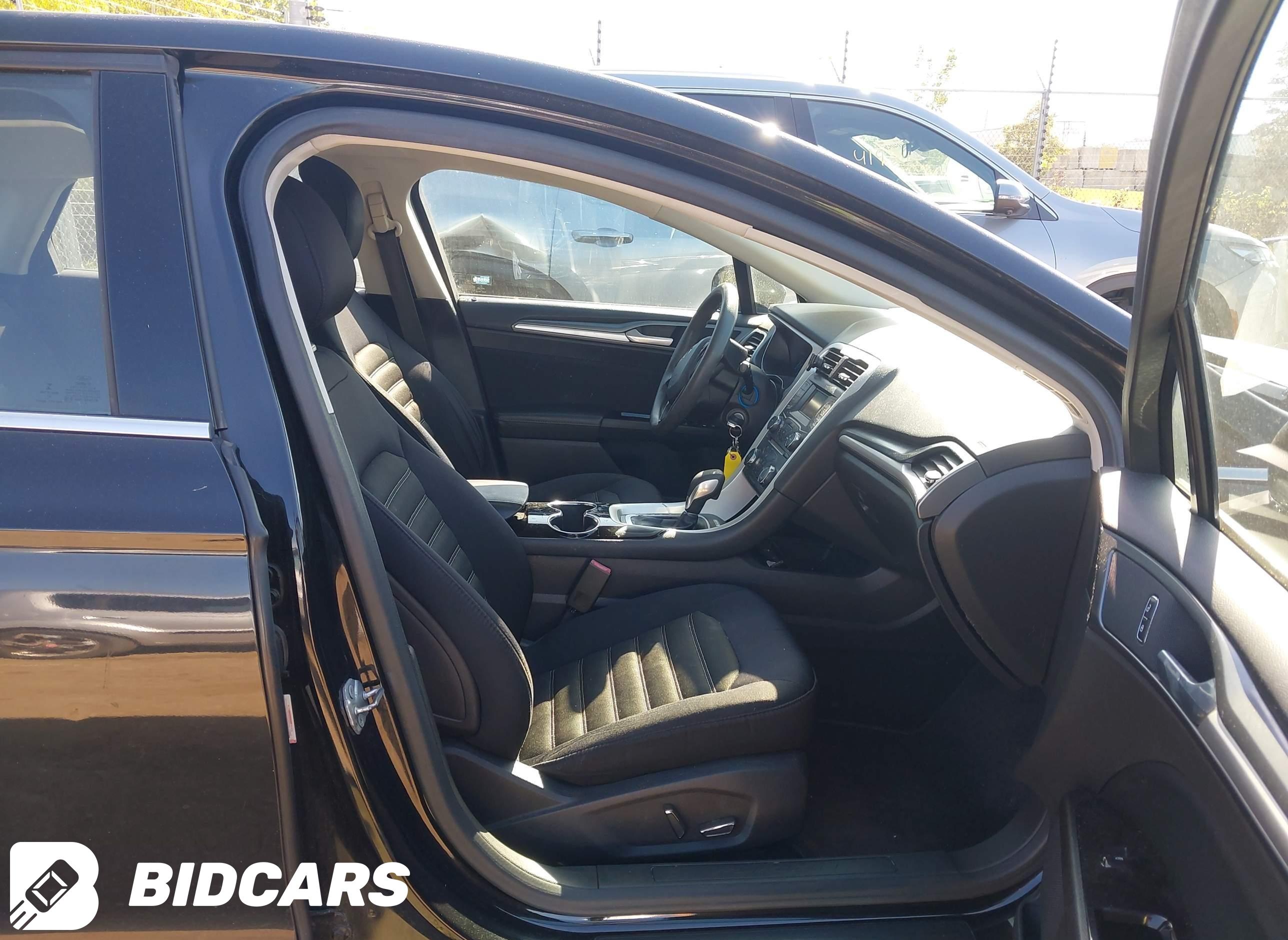 2015 Ford Fusion, SE