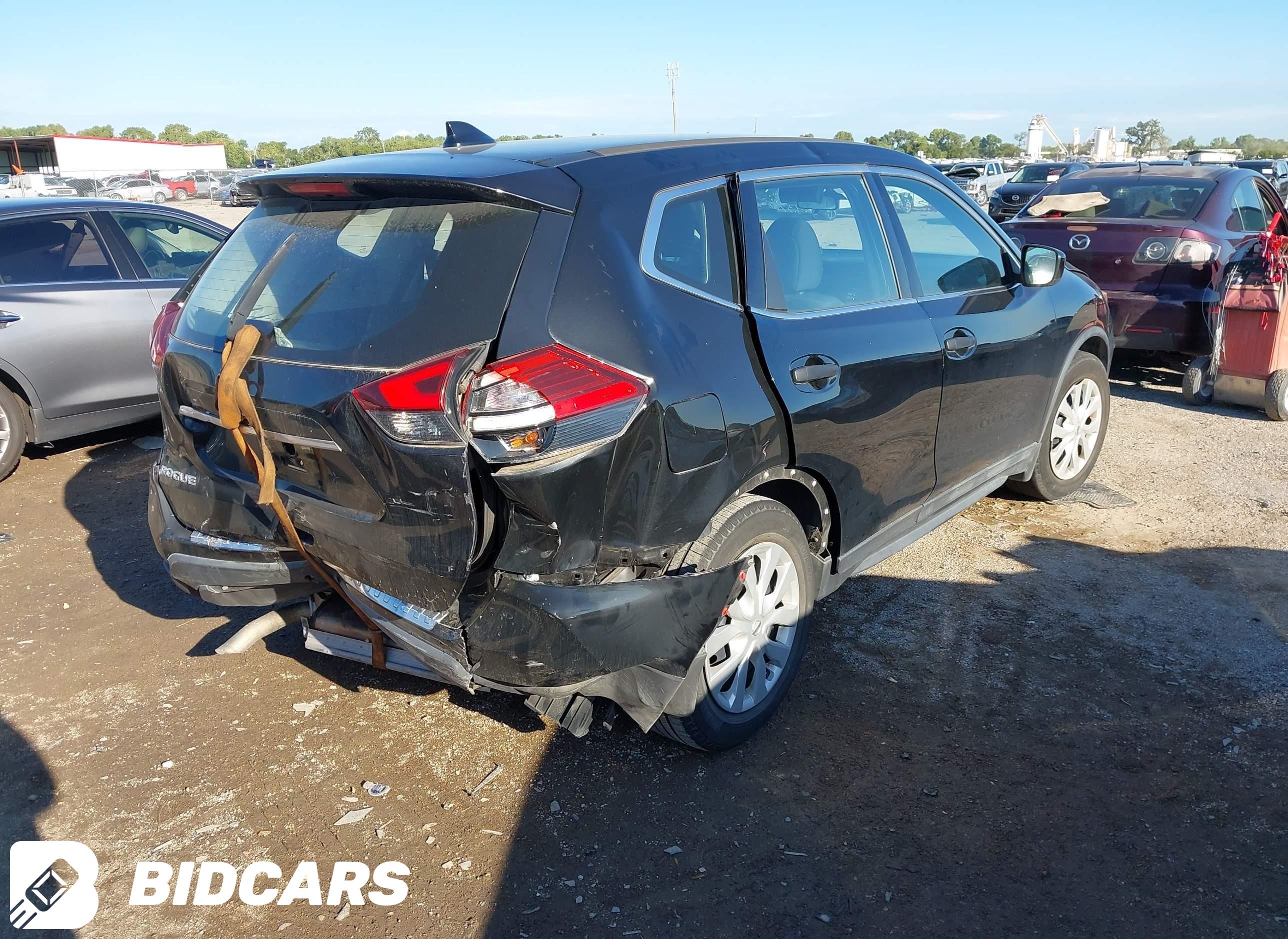 2017 Nissan Rogue, S