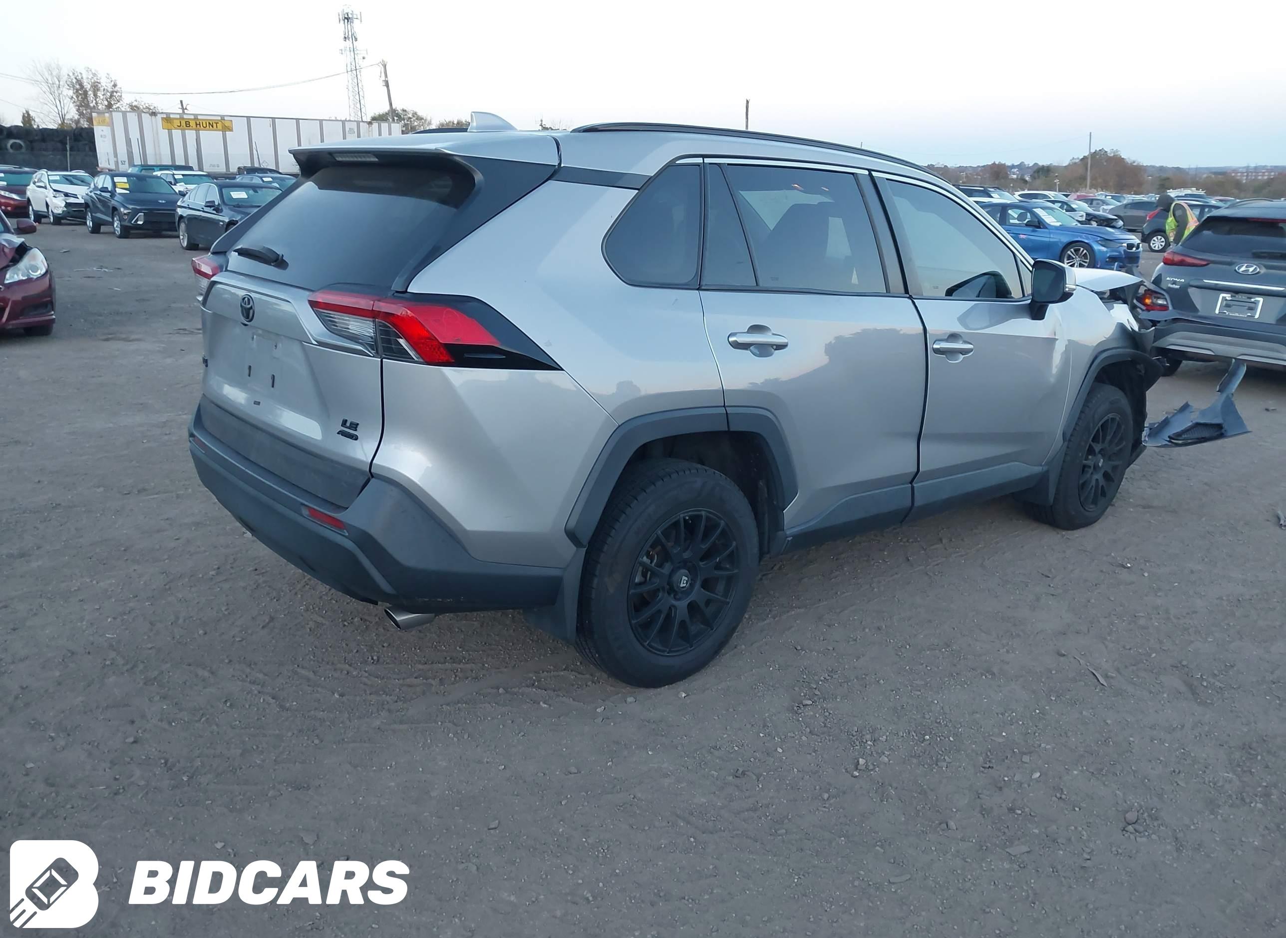 2019 Toyota RAV4, LE